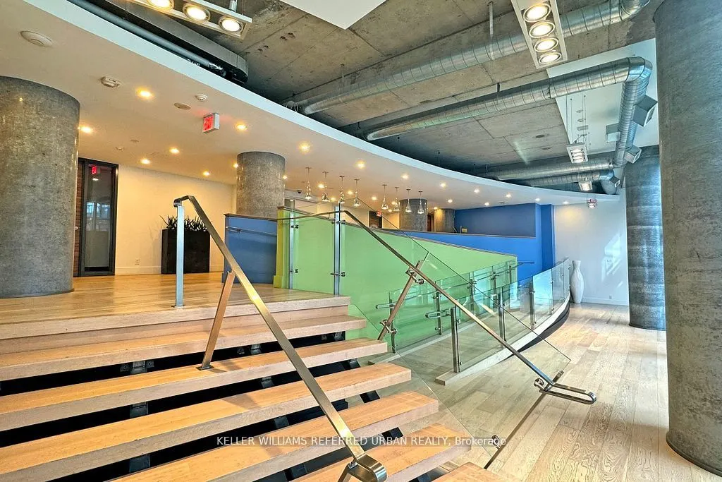 390 Cherry Street, #604