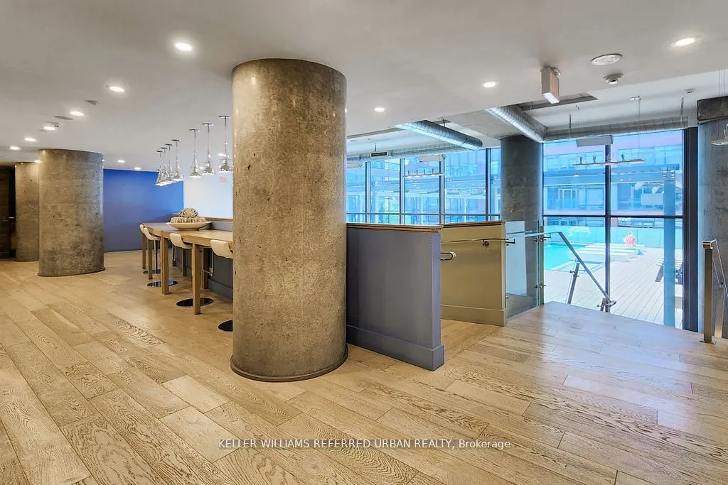 390 Cherry Street, #604