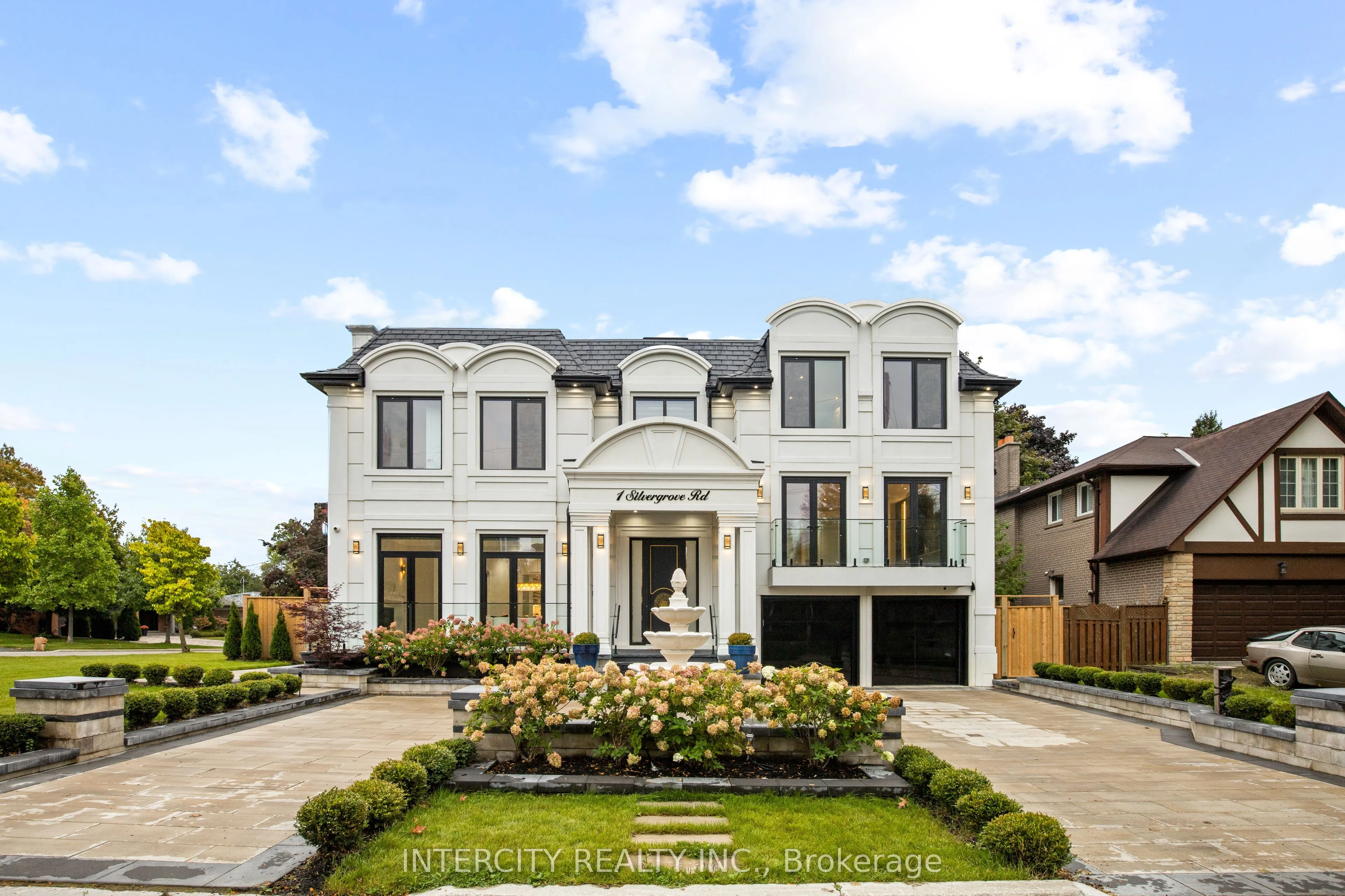 1 Silvergrove Road
