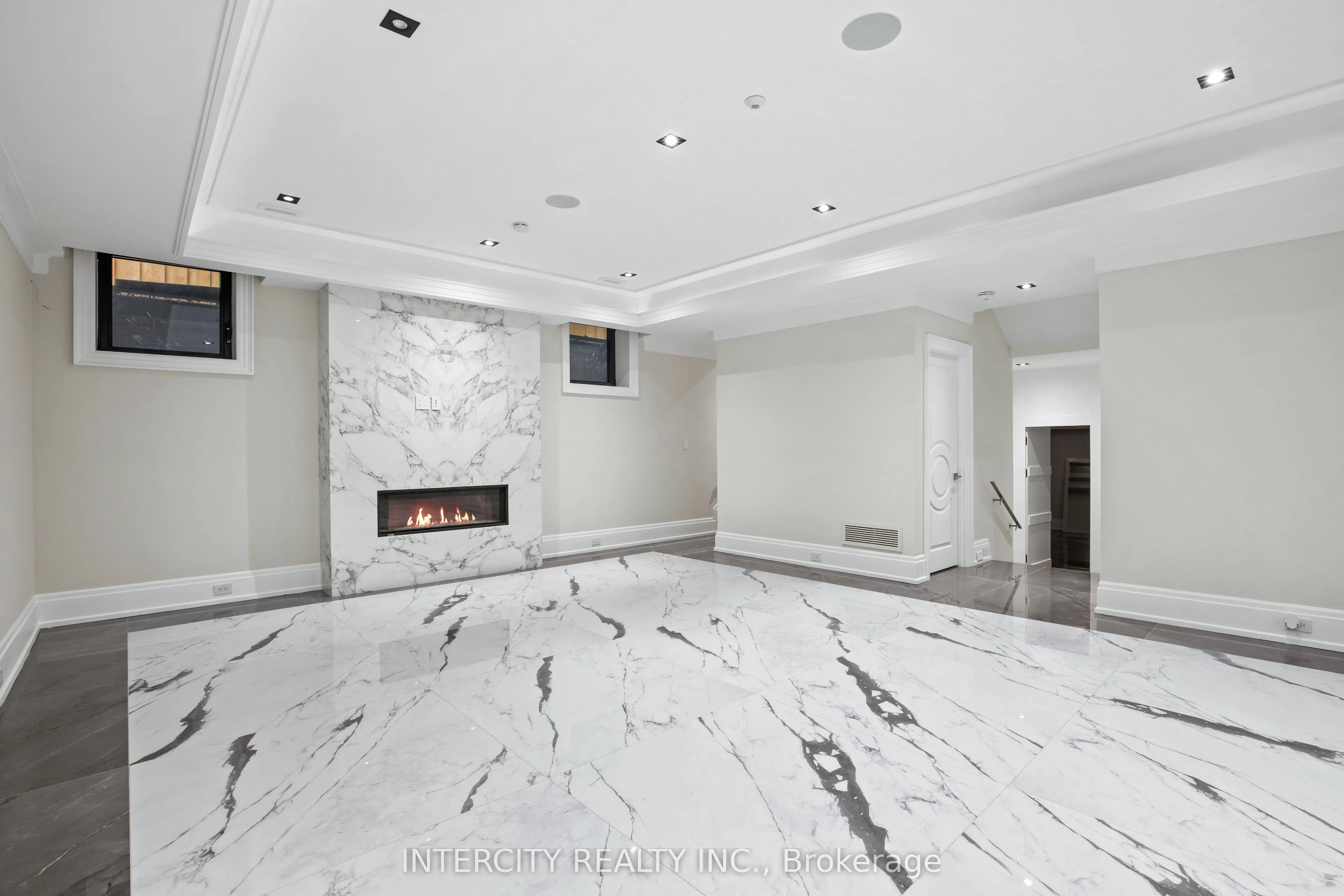 1 Silvergrove Road
