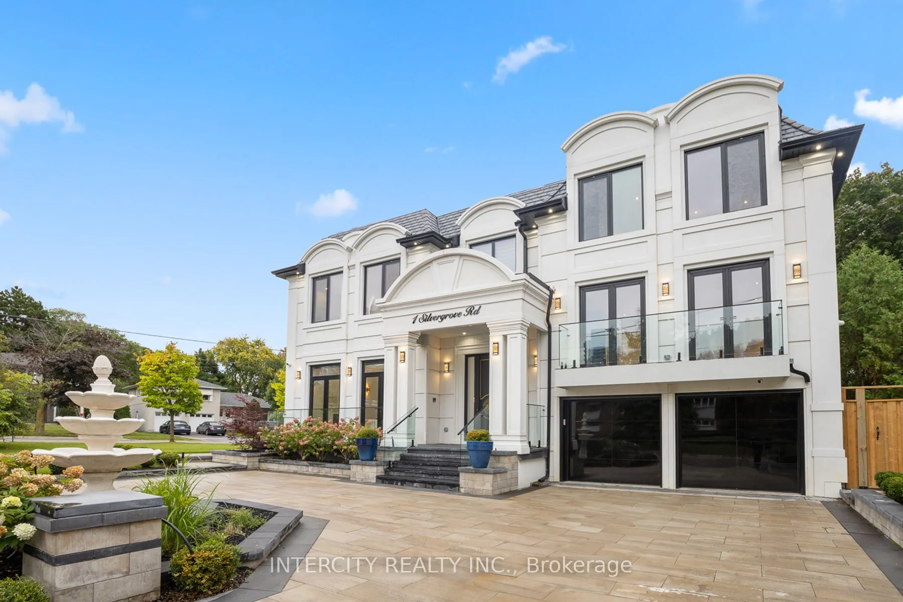 1 Silvergrove Road