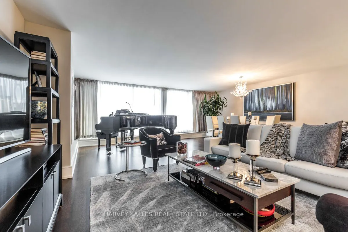 110 Bloor Street W, #1309