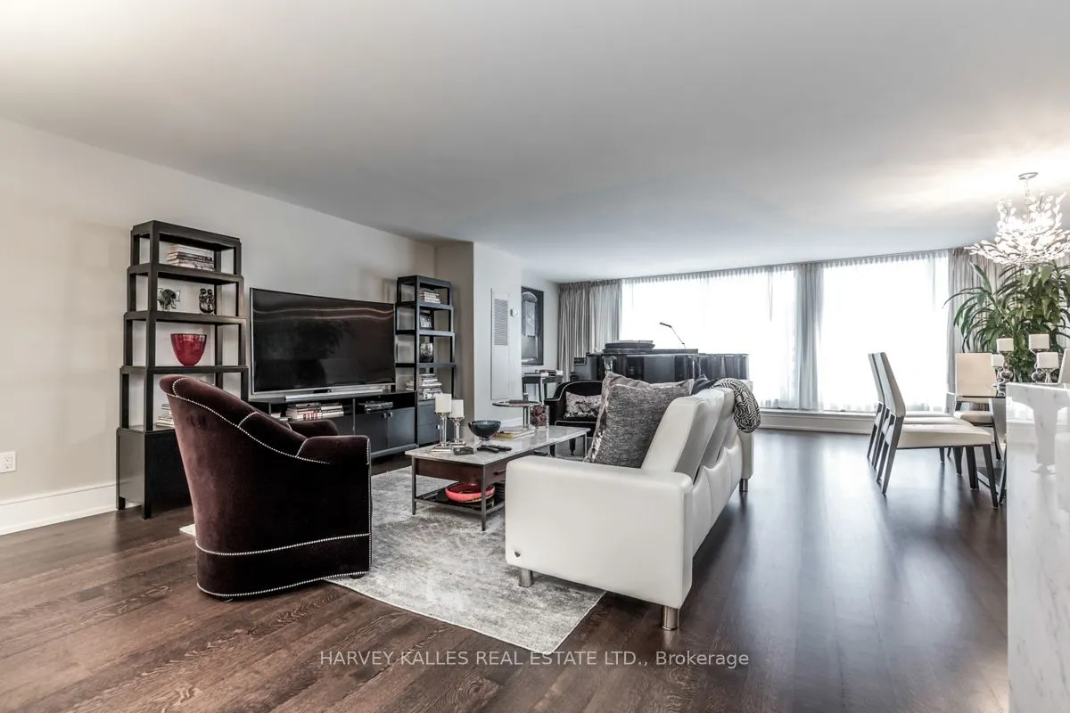 110 Bloor Street W, #1309