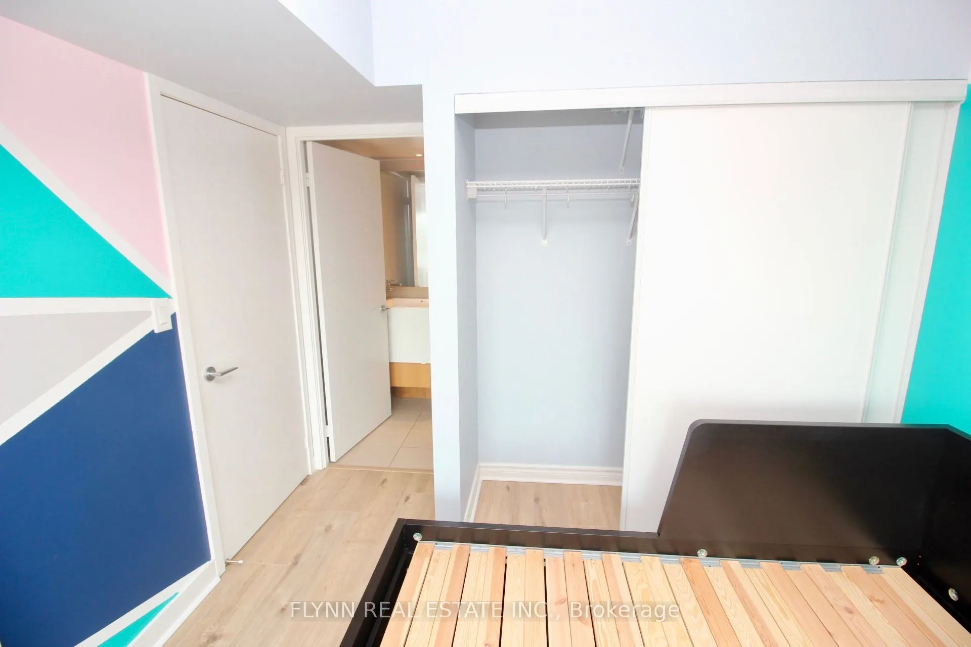 151 dan leckie Way, #801