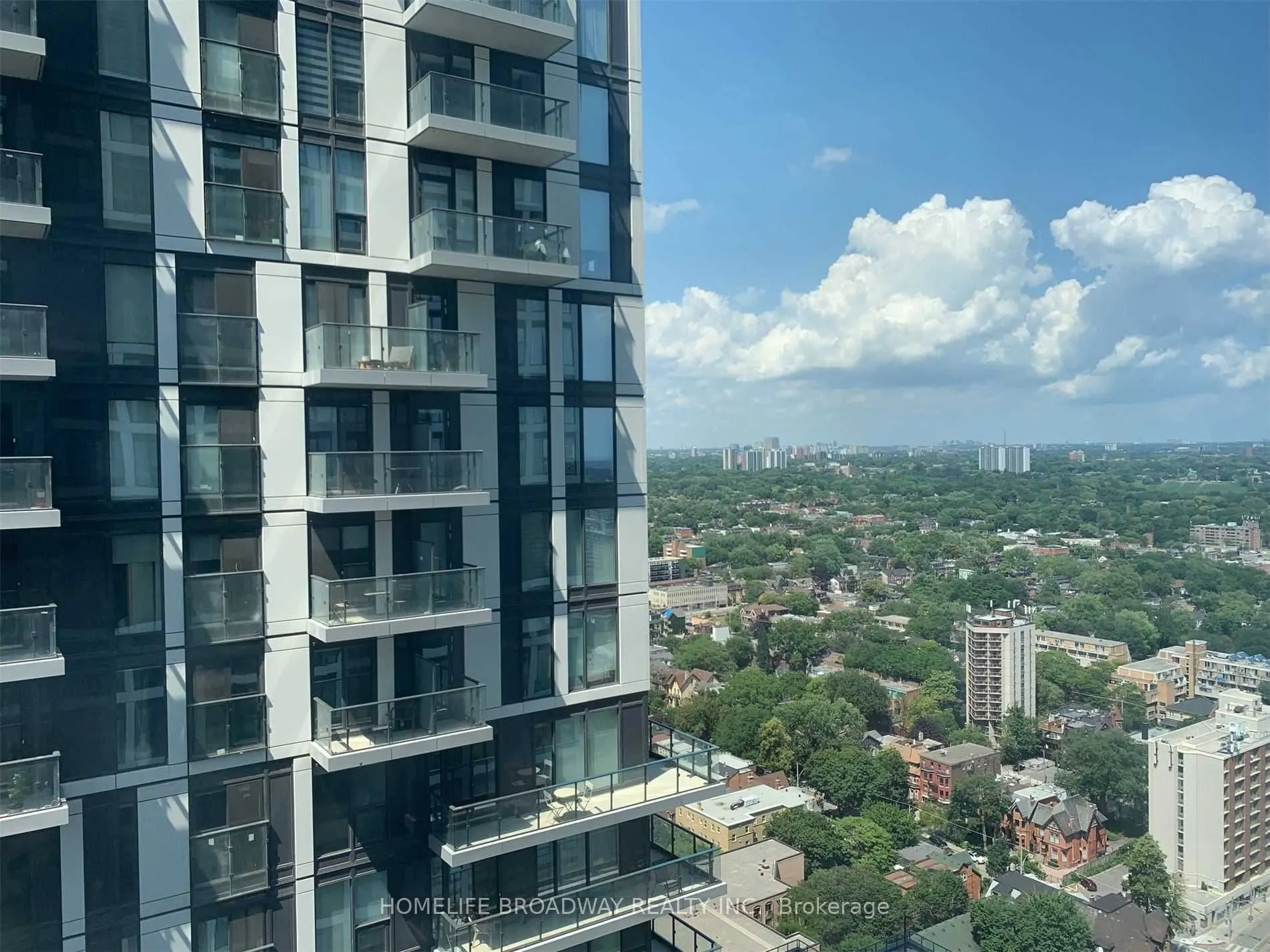 181 Dundas Street E, #3512