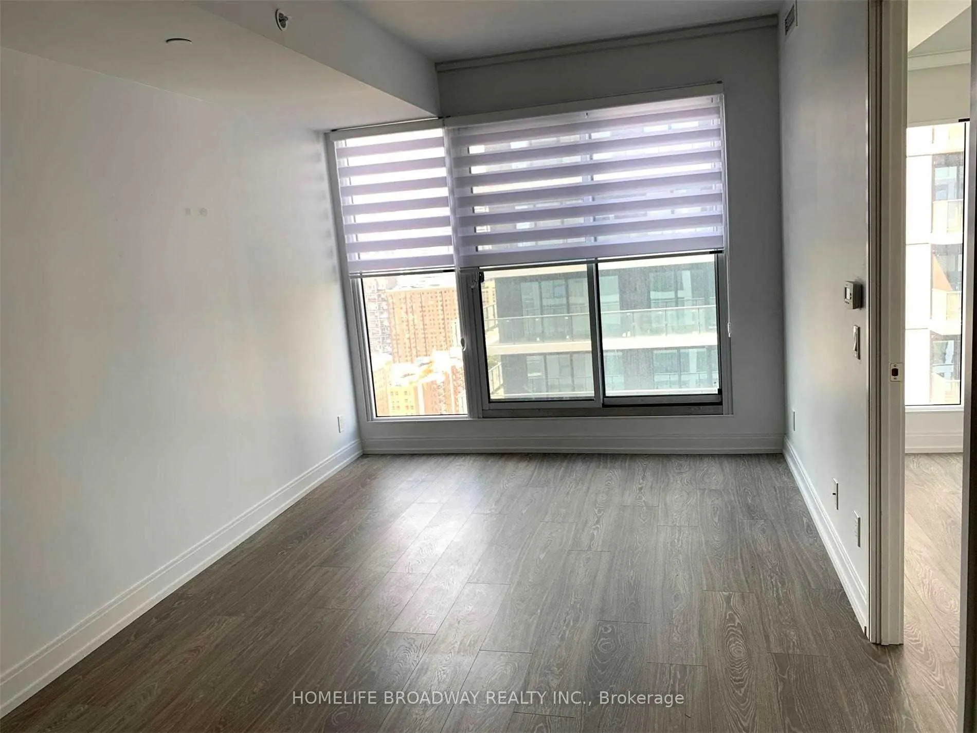 181 Dundas Street E, #3512