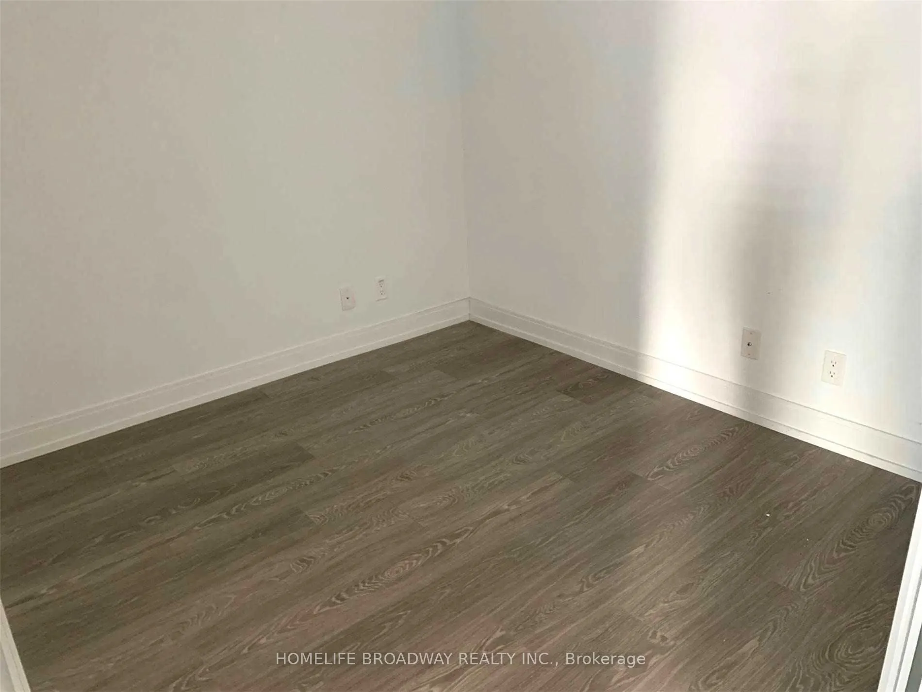 181 Dundas Street E, #3512