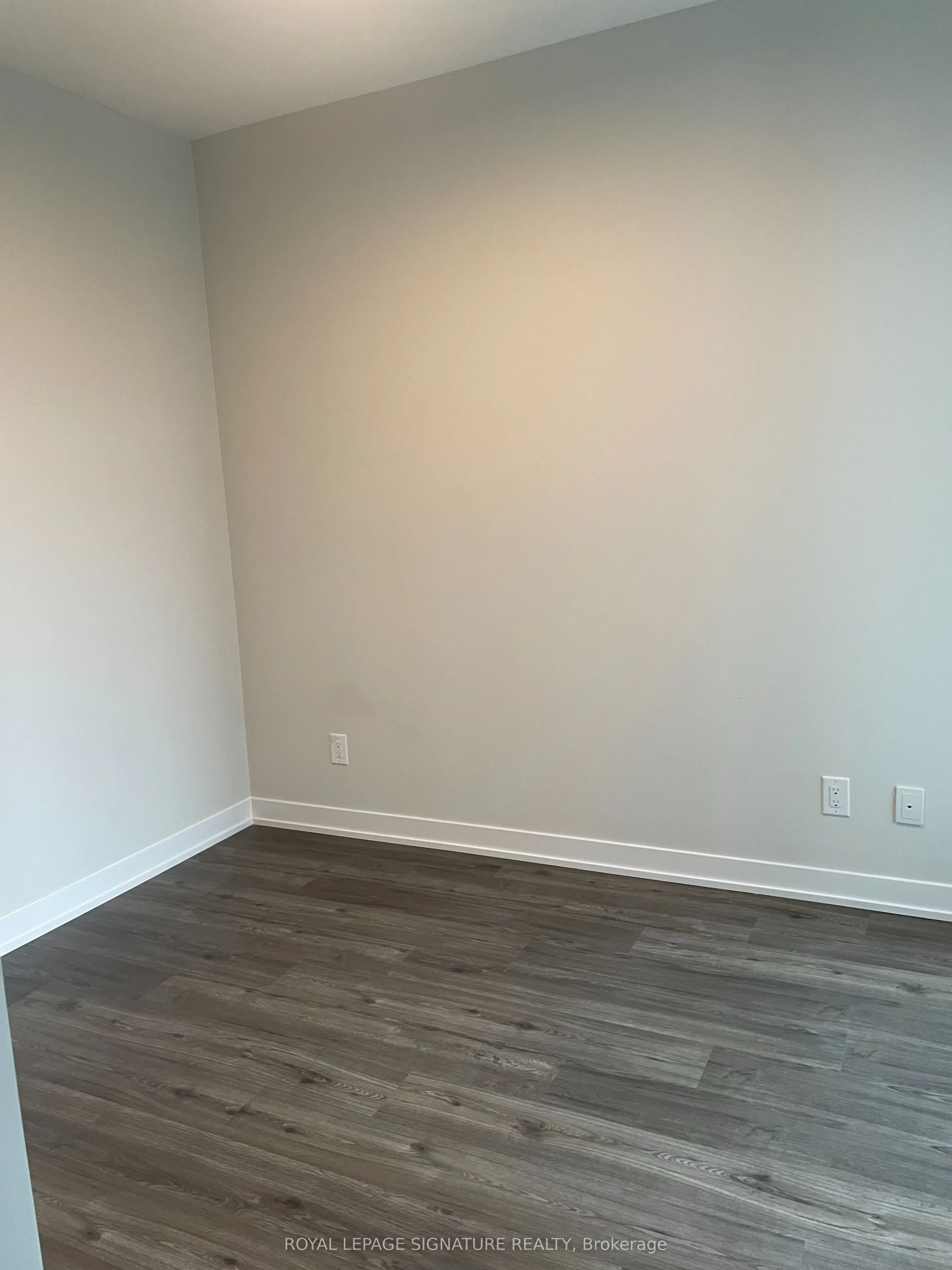 25 Nicholas Avenue, #516