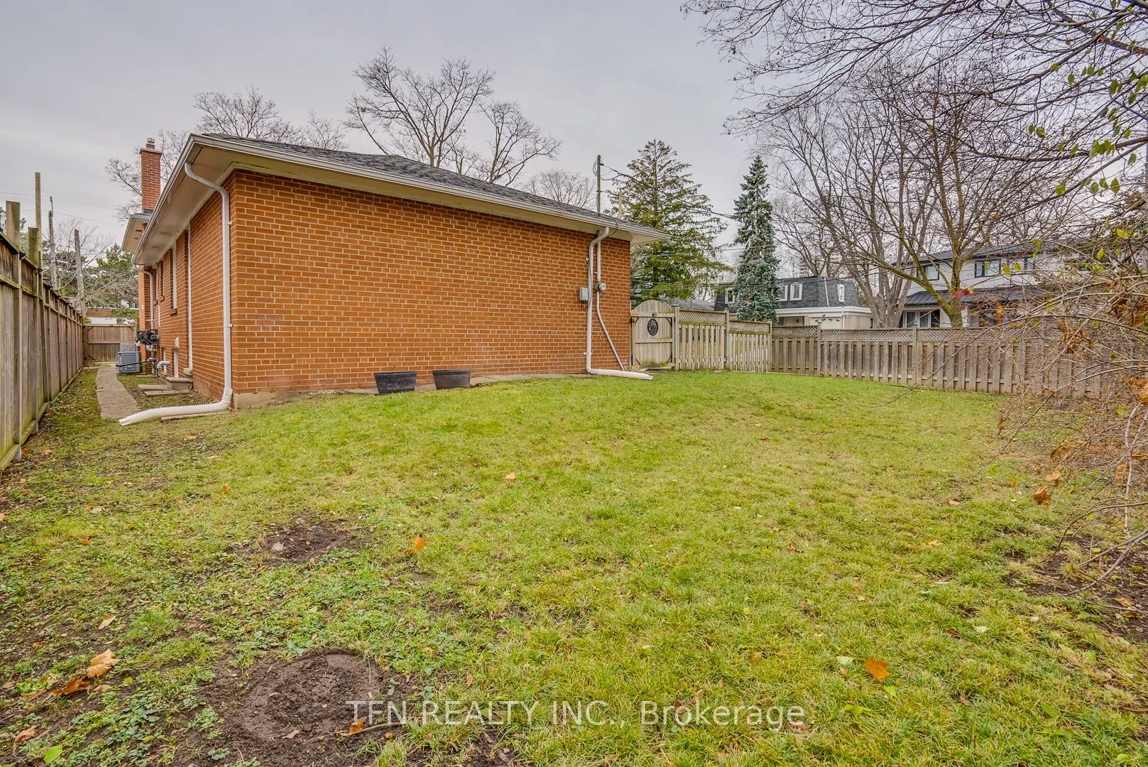 25 Karen Road, #Upper