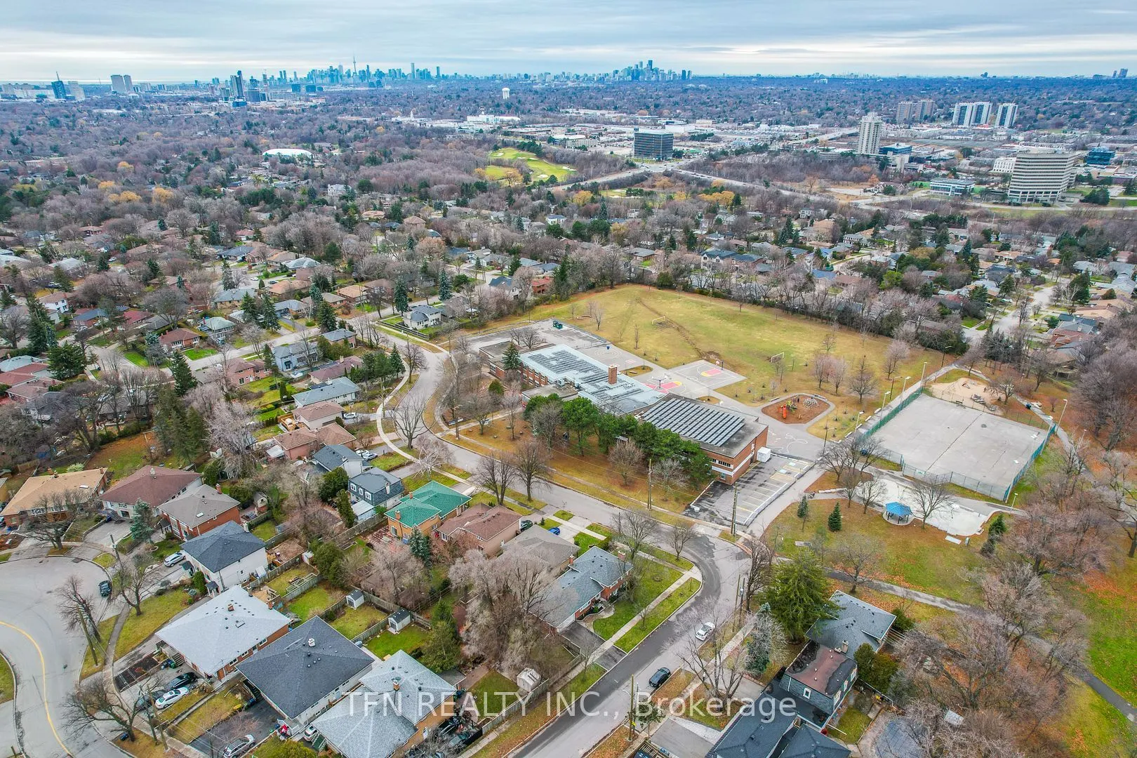 25 Karen Road, #Upper