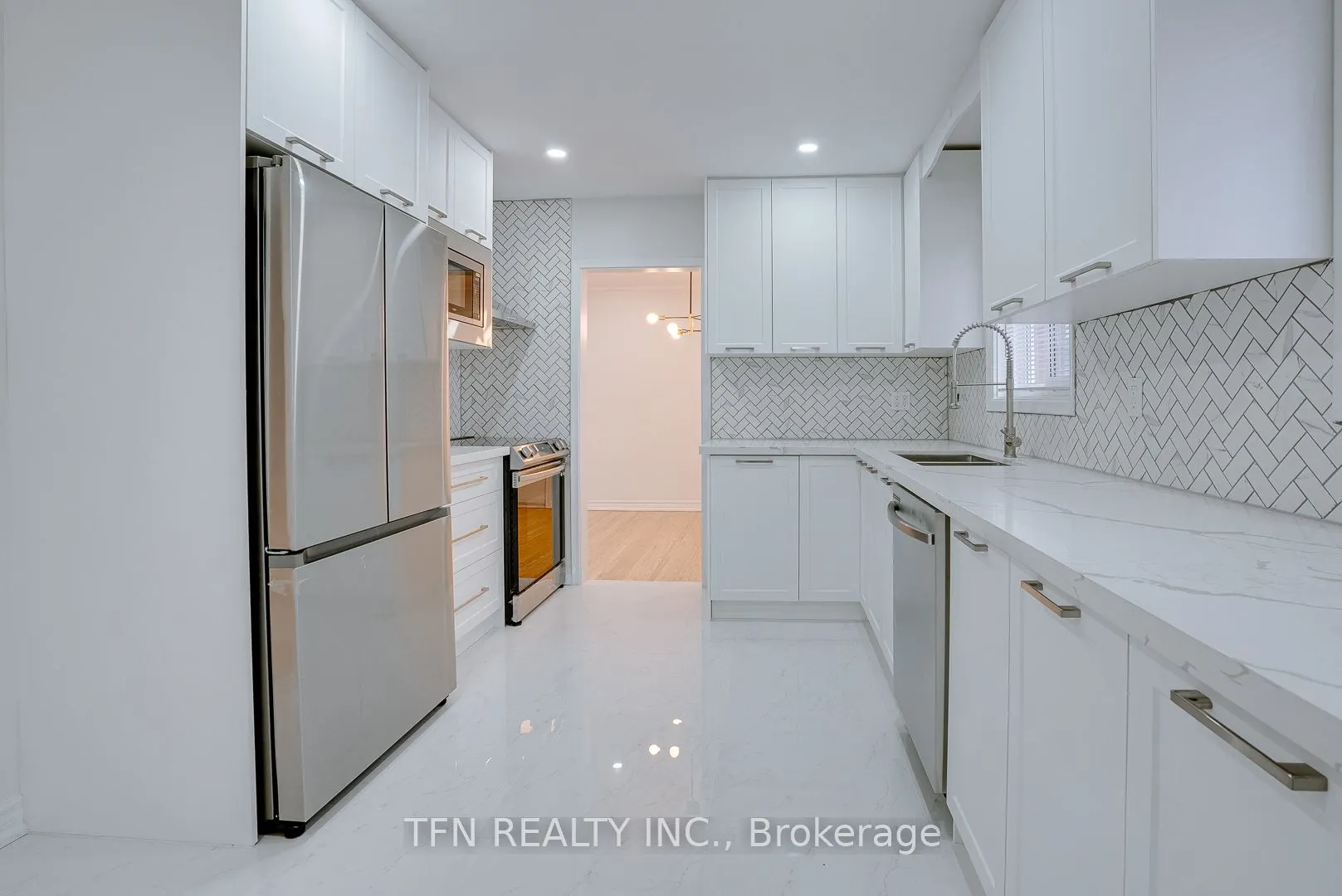 25 Karen Road, #Upper