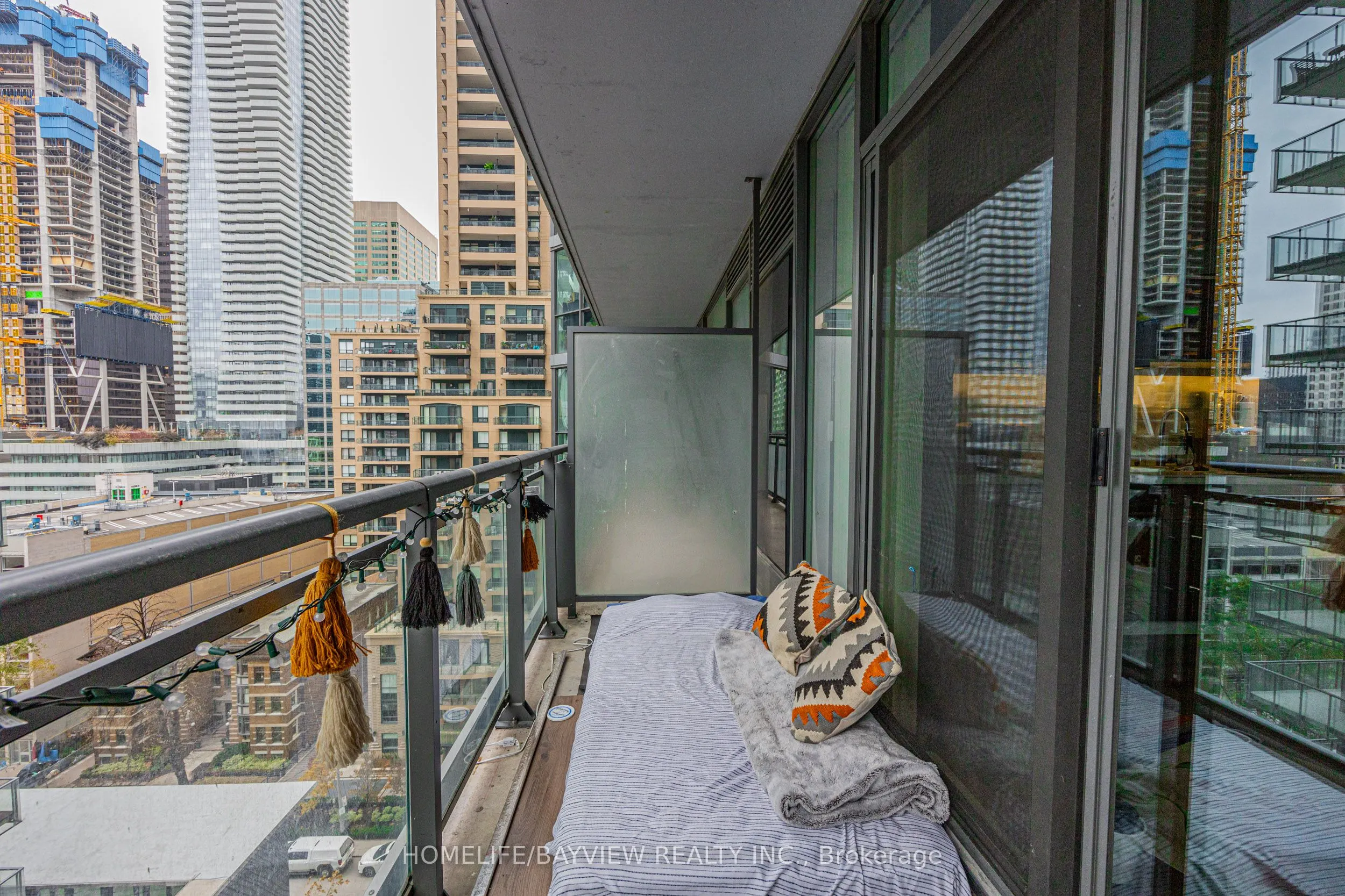 45 Charles Street E, #1203