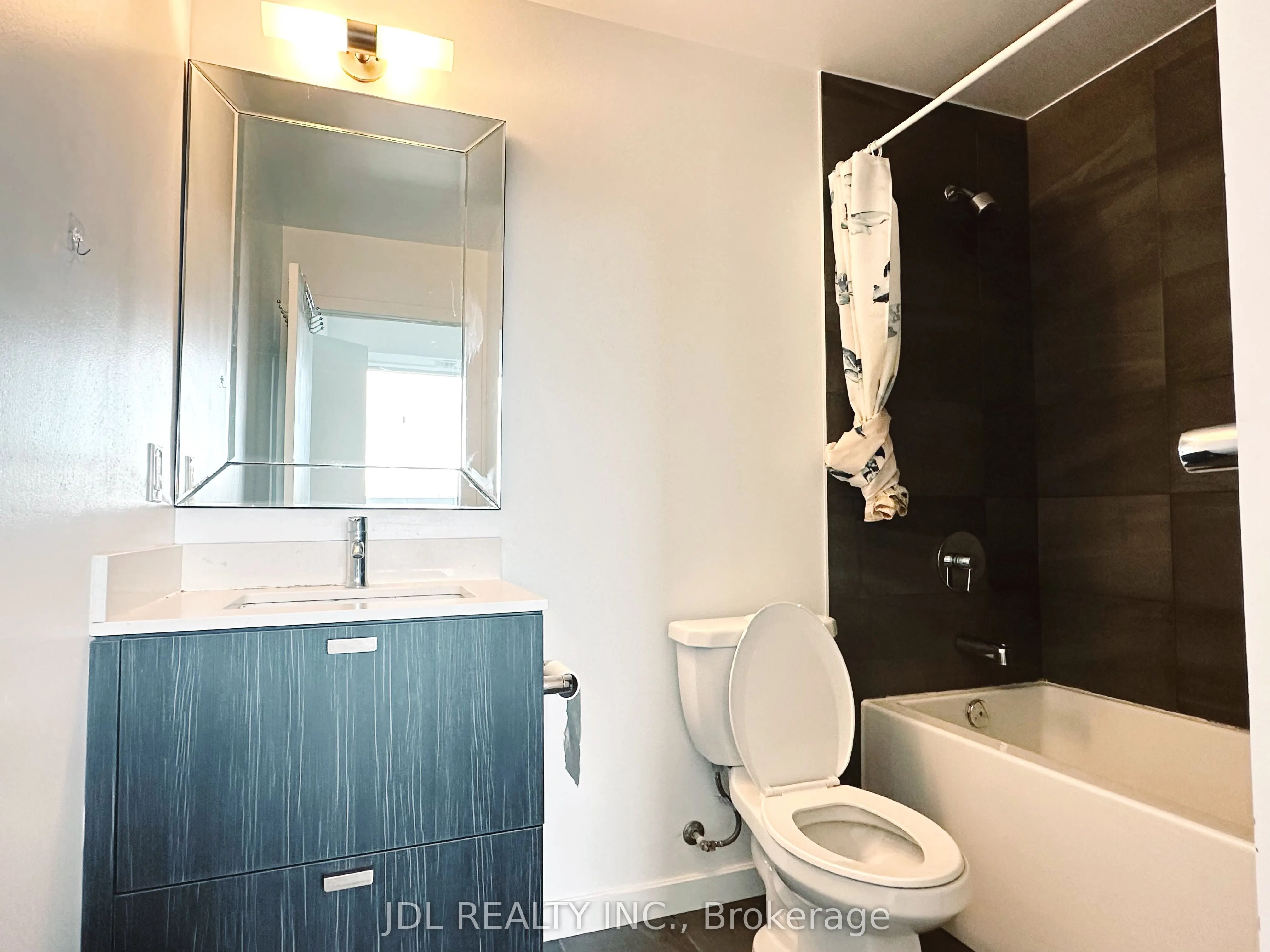 56 Forest Manor Road, #1505