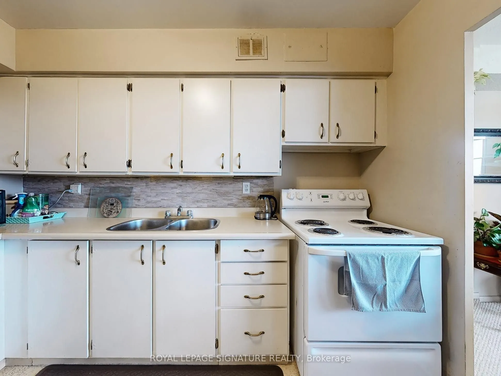 1350 York Mills Road, #1204