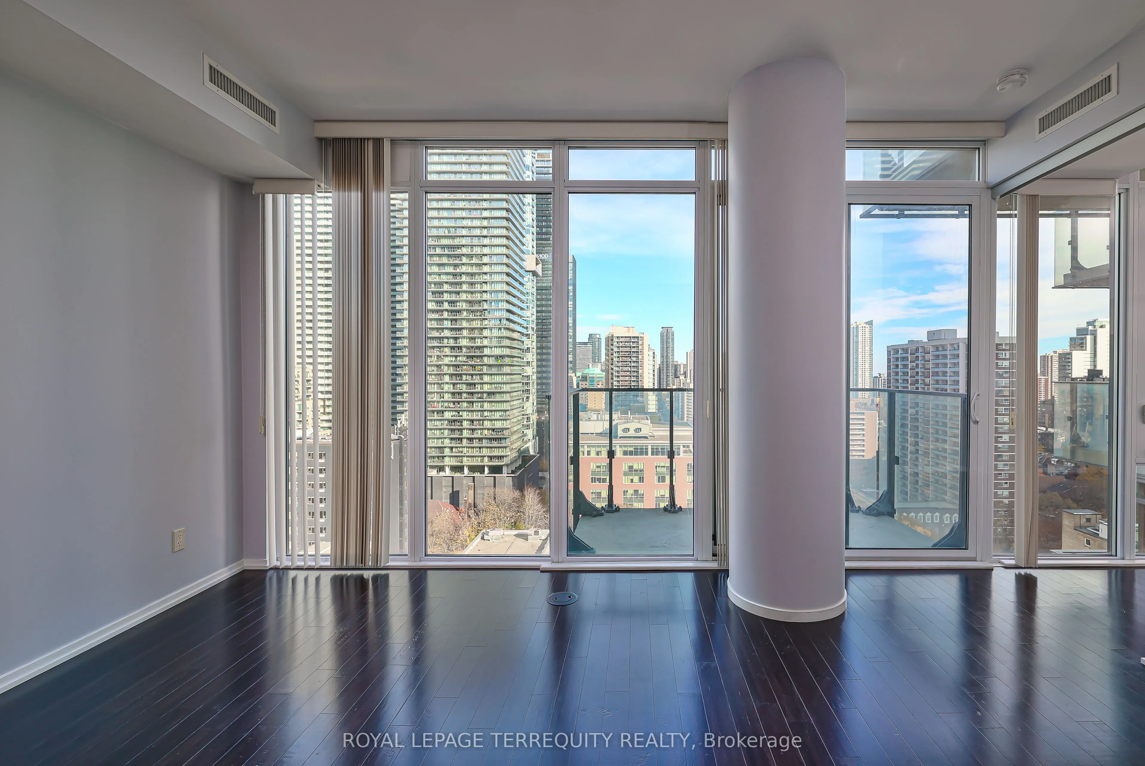 75 St Nicholas Street, #1609