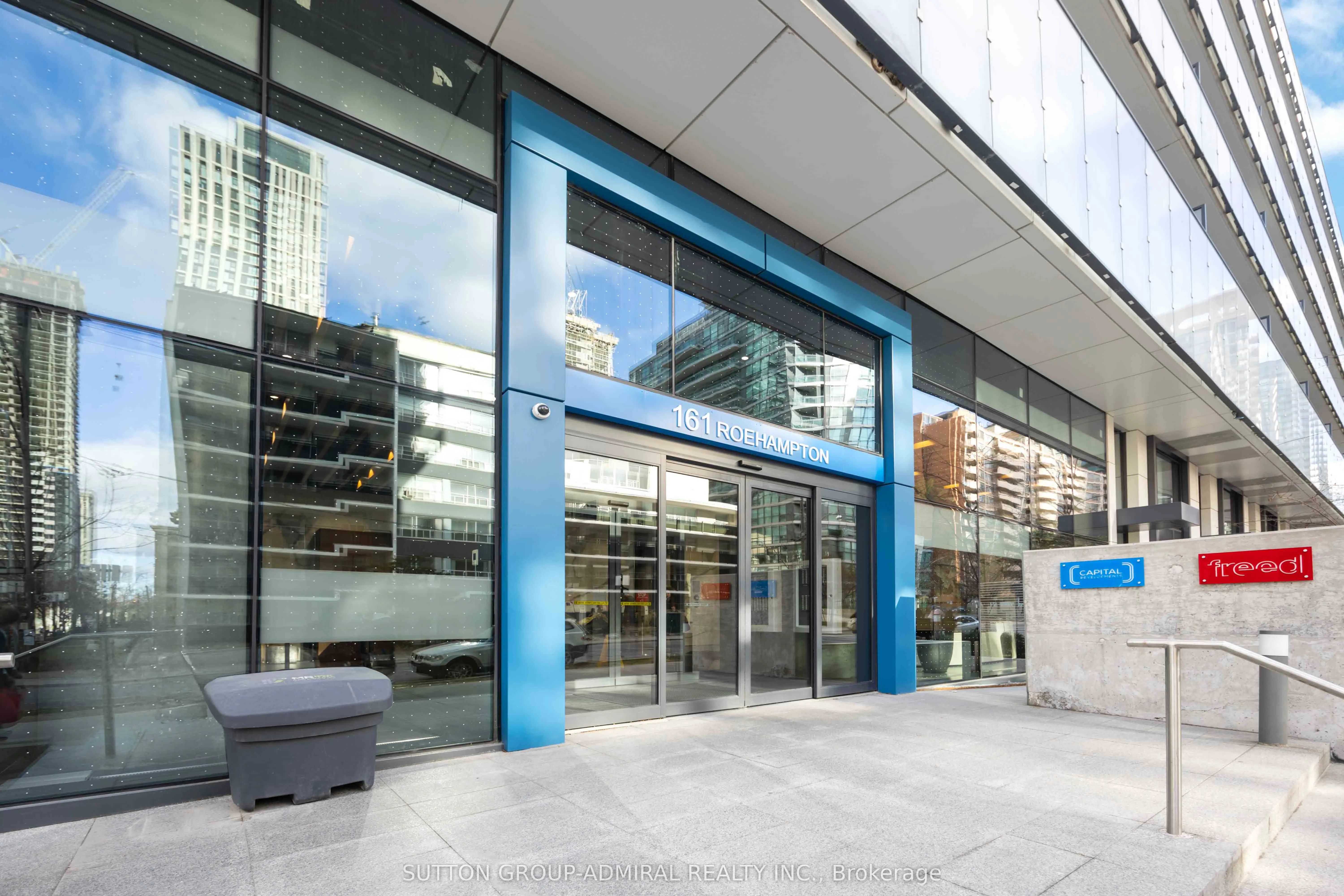 161 Roehampton Avenue, #1012