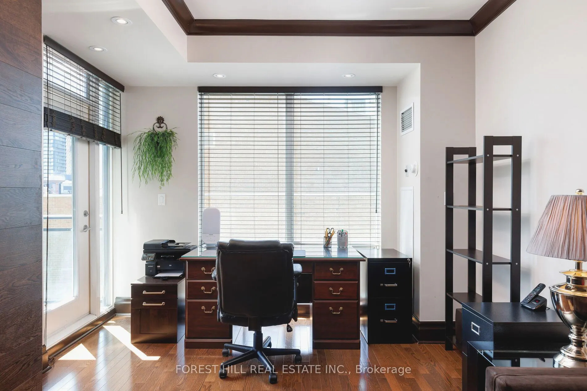 300 Bloor Street E, #2701
