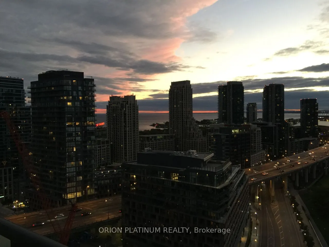 170 Fort York Boulevard, #2111