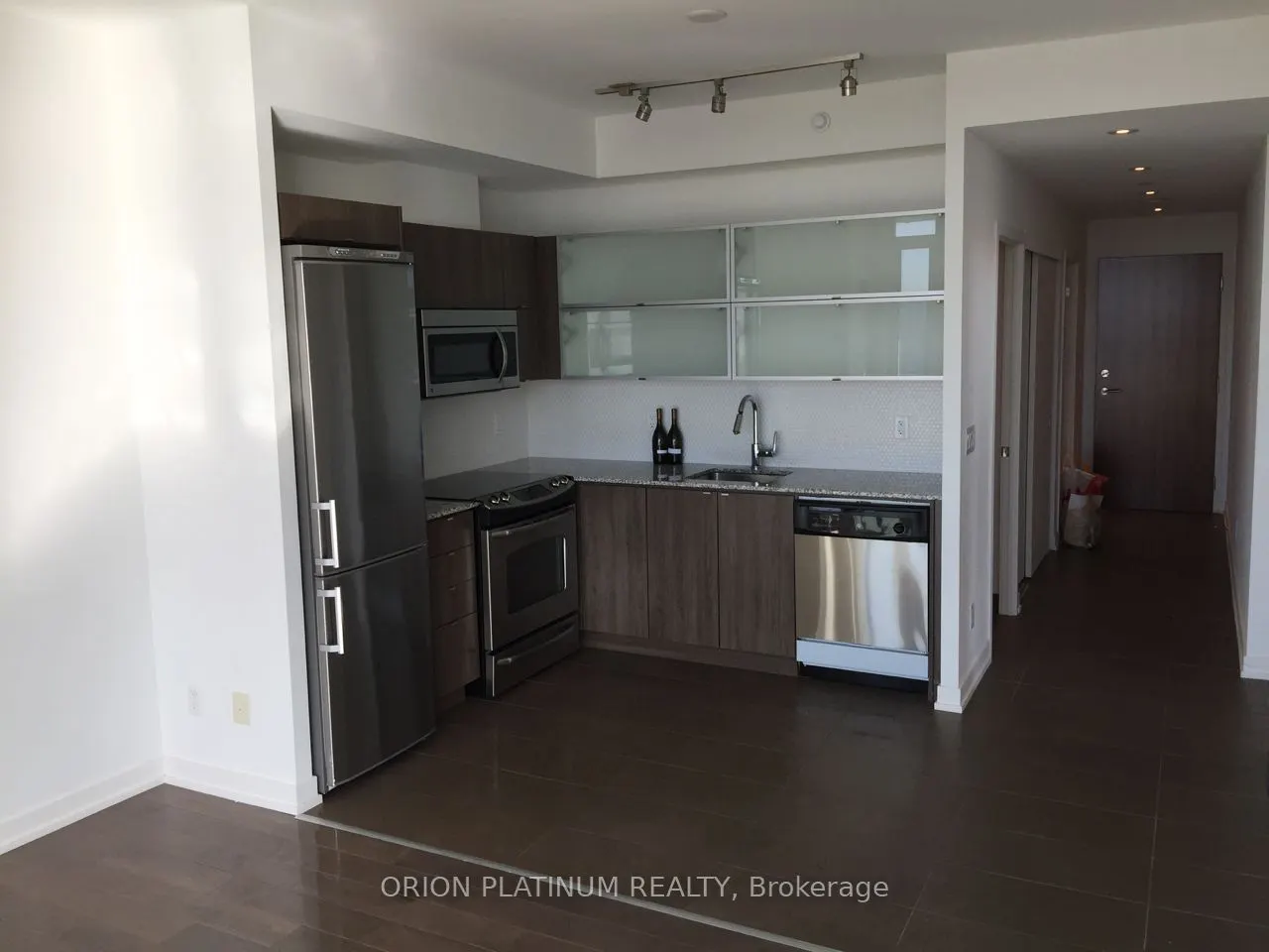 170 Fort York Boulevard, #2111