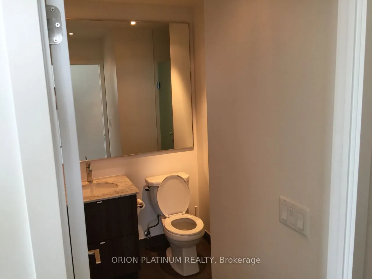 170 Fort York Boulevard, #2111
