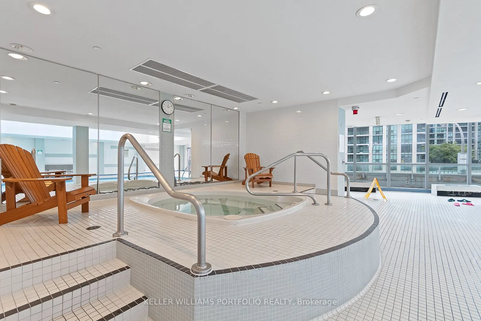 18 Yonge Street, #1104