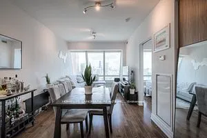 8 The Esplanade Avenue, #5305