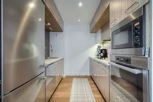 8 The Esplanade Avenue, #5305