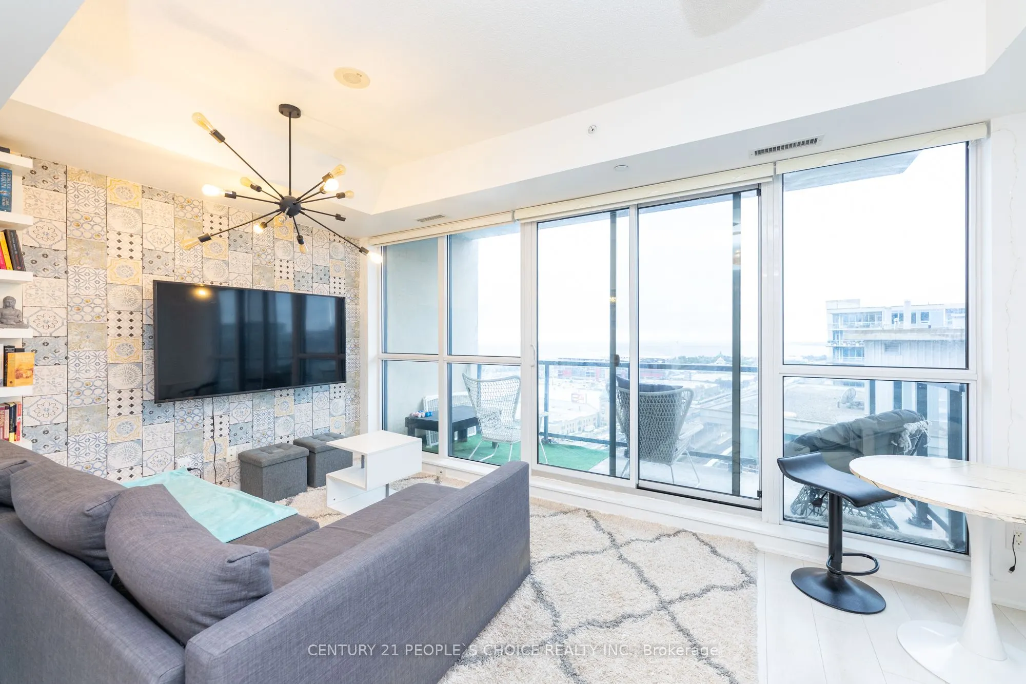 51 East Liberty Street, #2215
