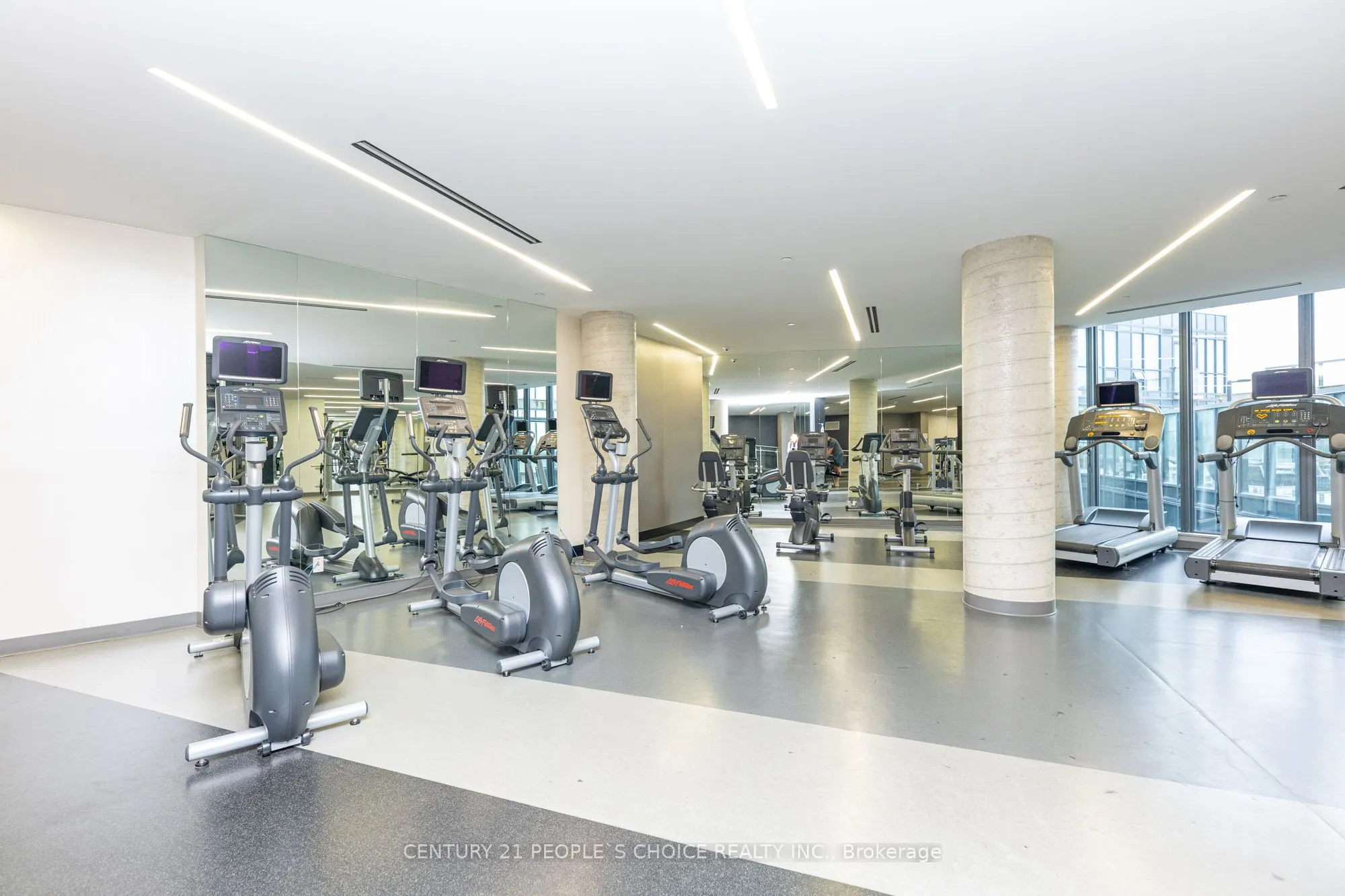 51 East Liberty Street, #2215