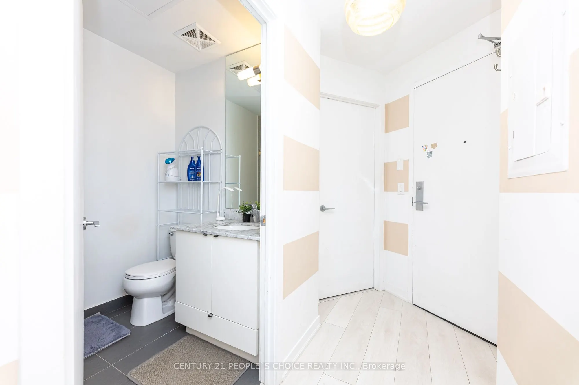 51 East Liberty Street, #2215