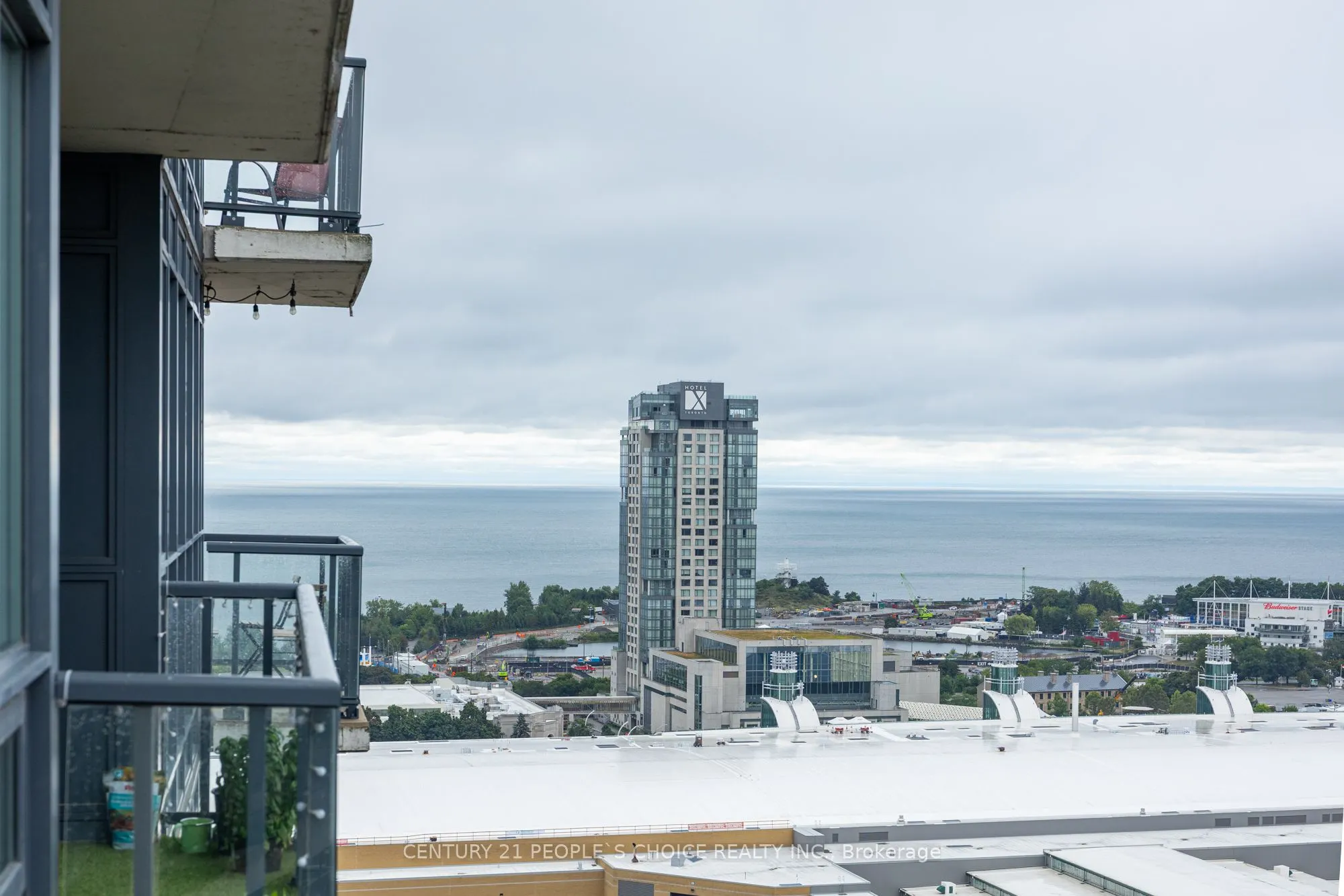 51 East Liberty Street, #2215