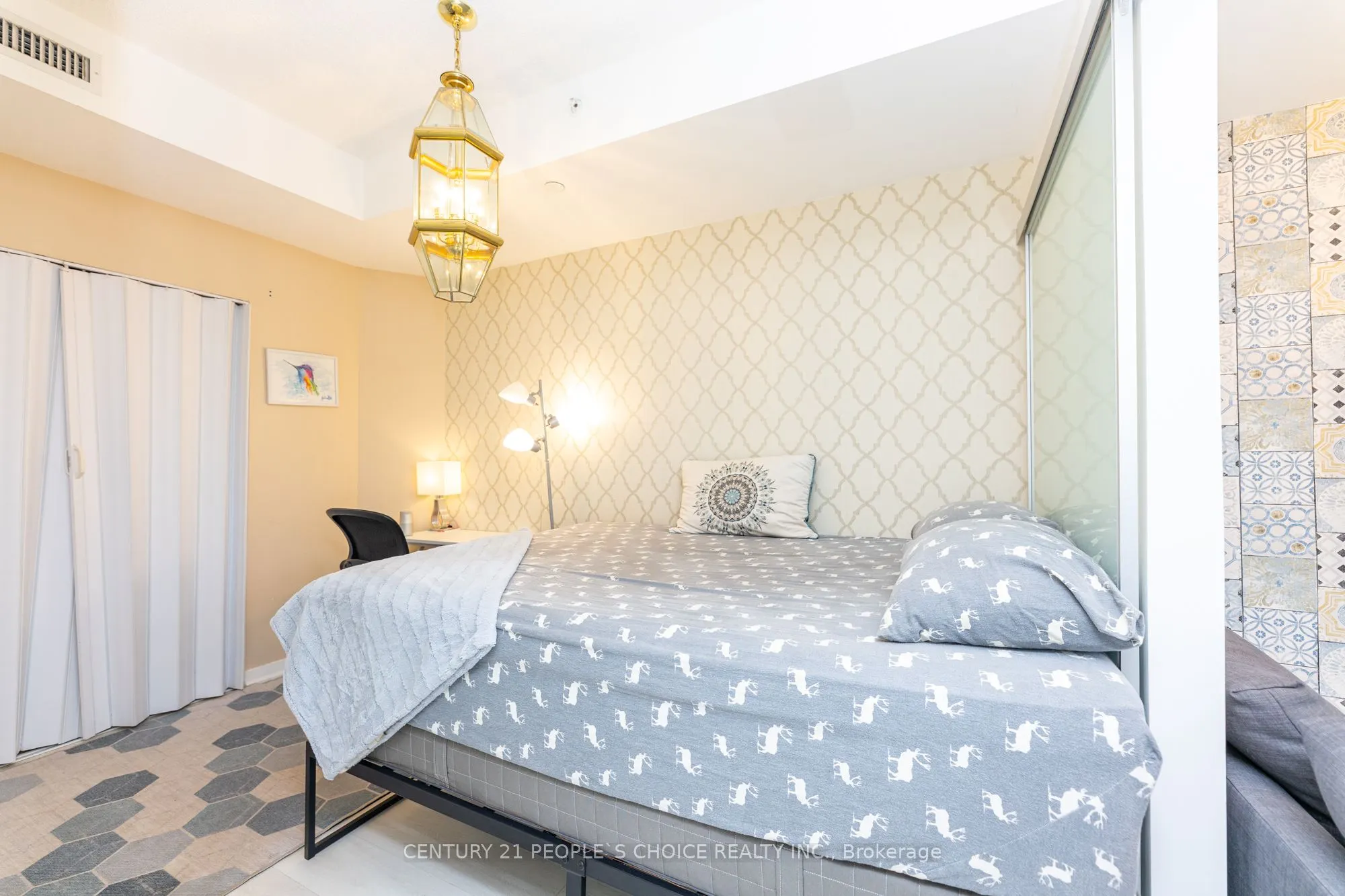 51 East Liberty Street, #2215