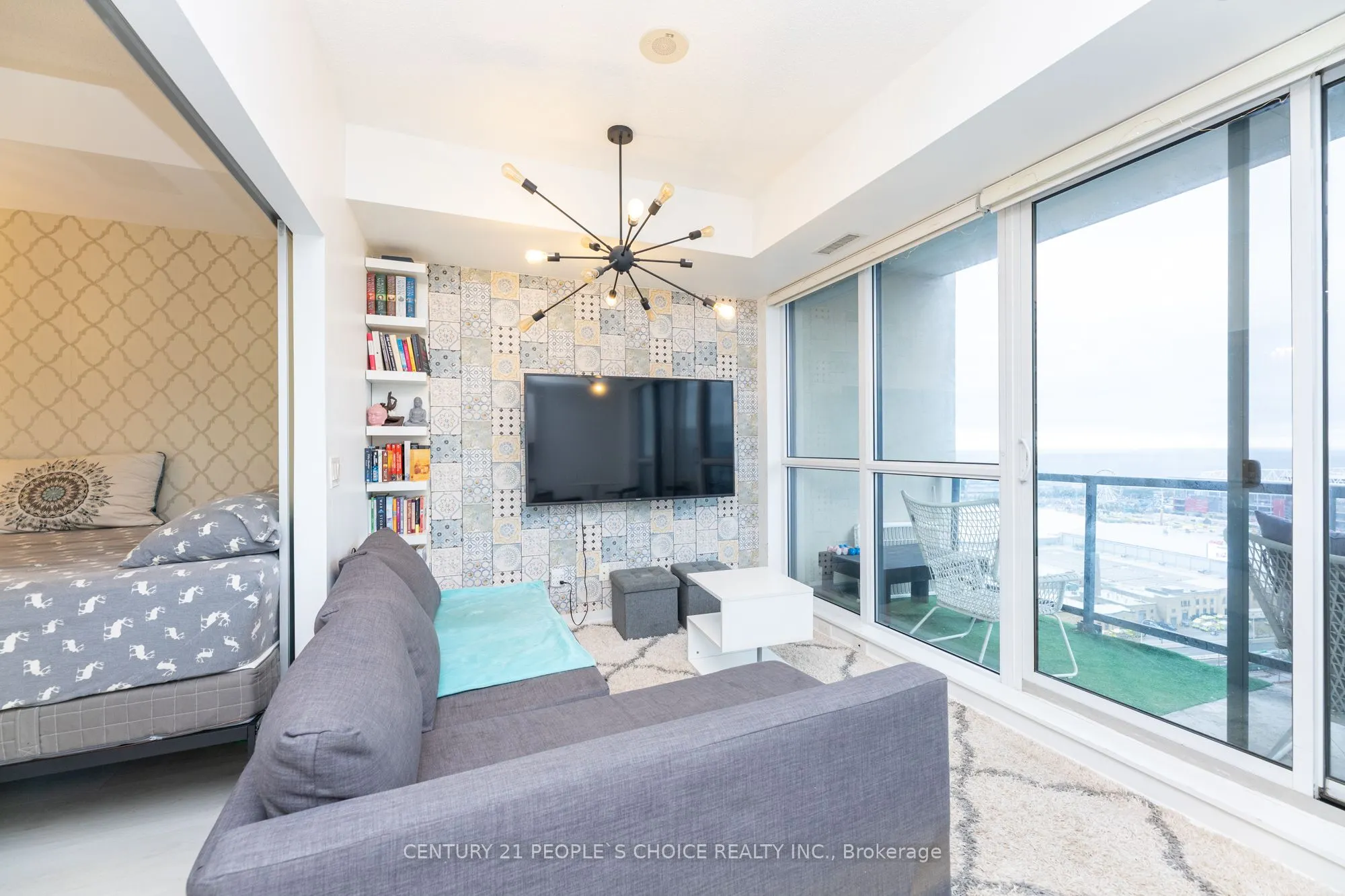 51 East Liberty Street, #2215