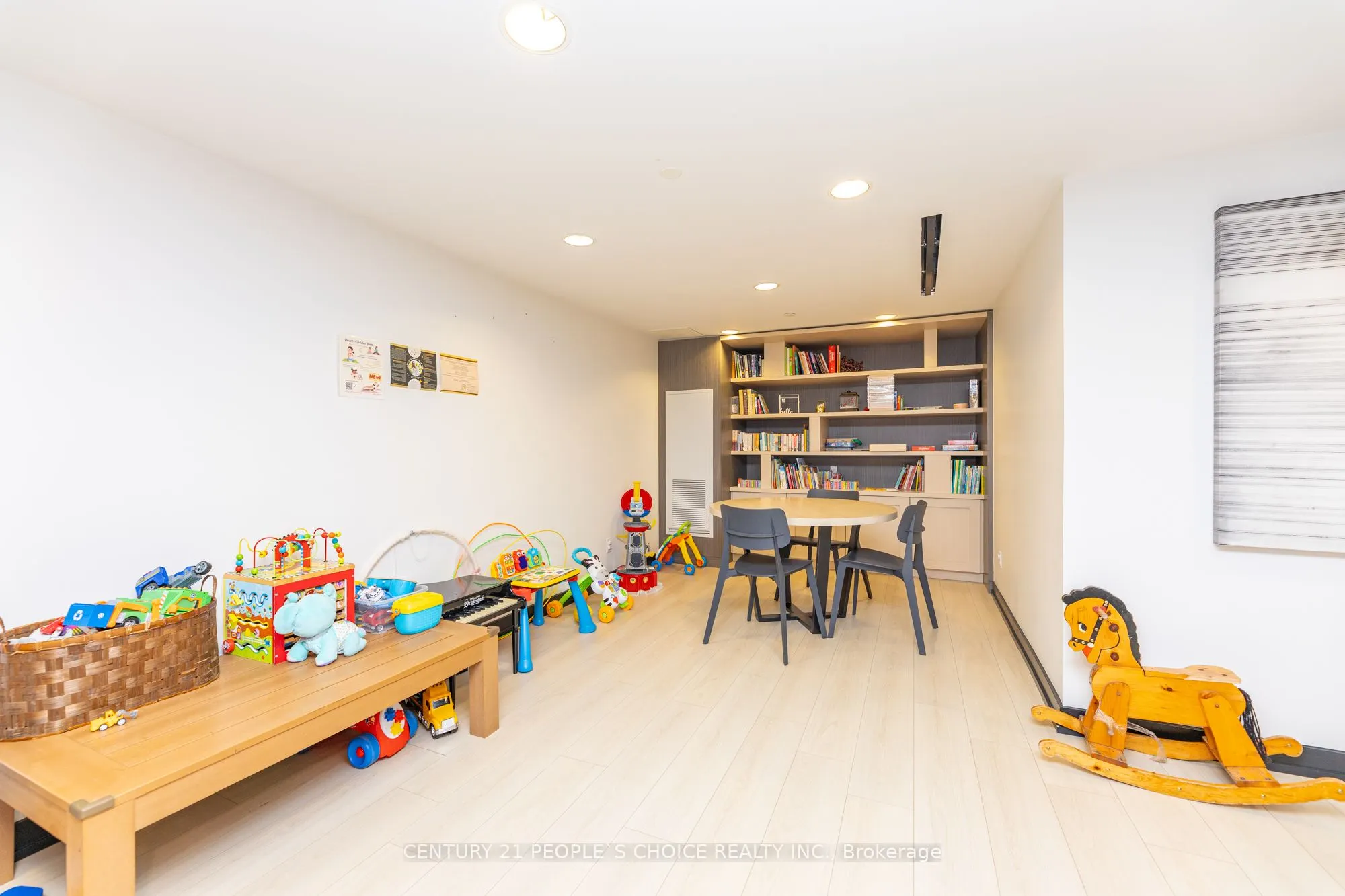 51 East Liberty Street, #2215