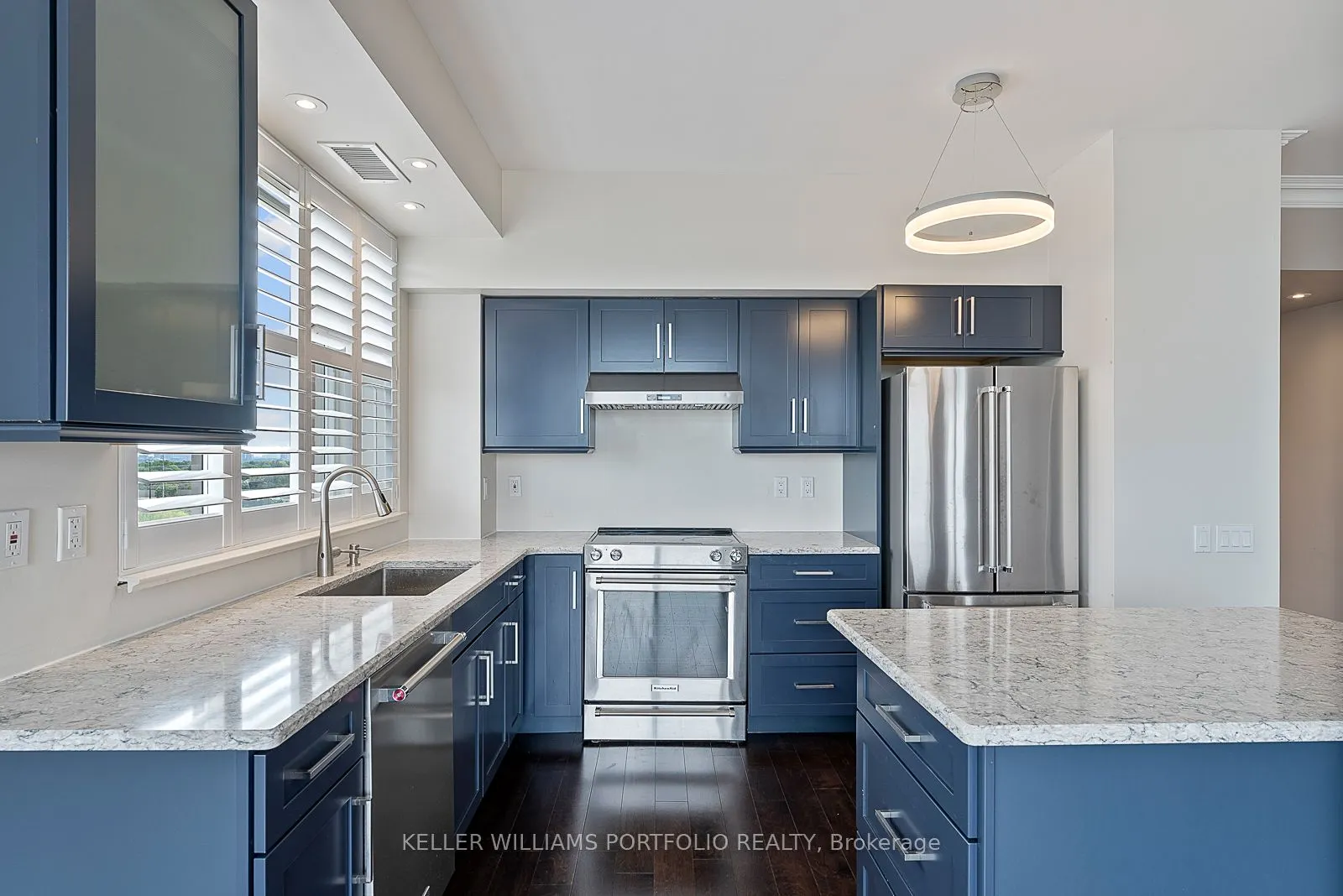2 Clairtrell Road, #1210