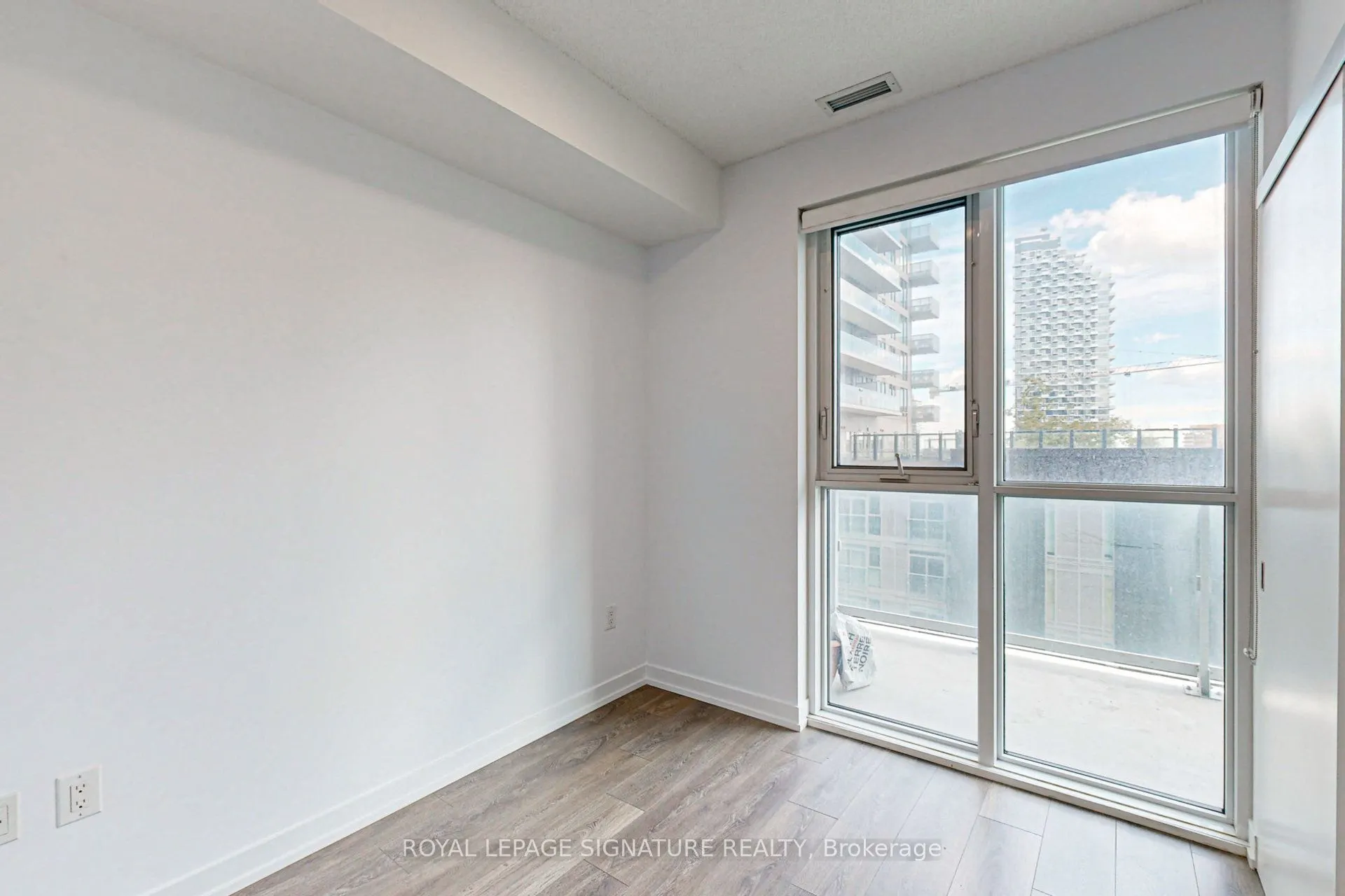15 Lower Jarvis Street, #1103