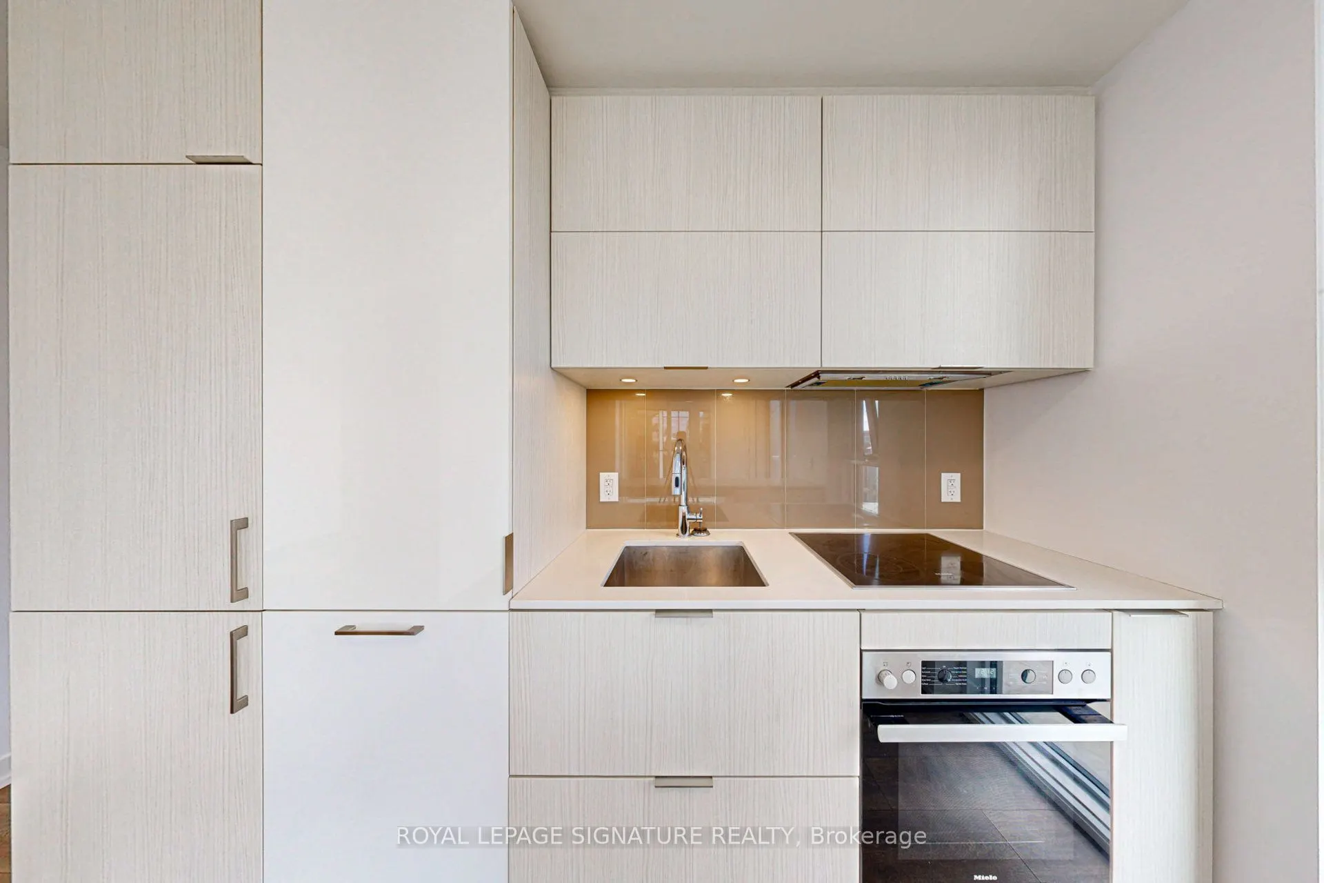 15 Lower Jarvis Street, #1103