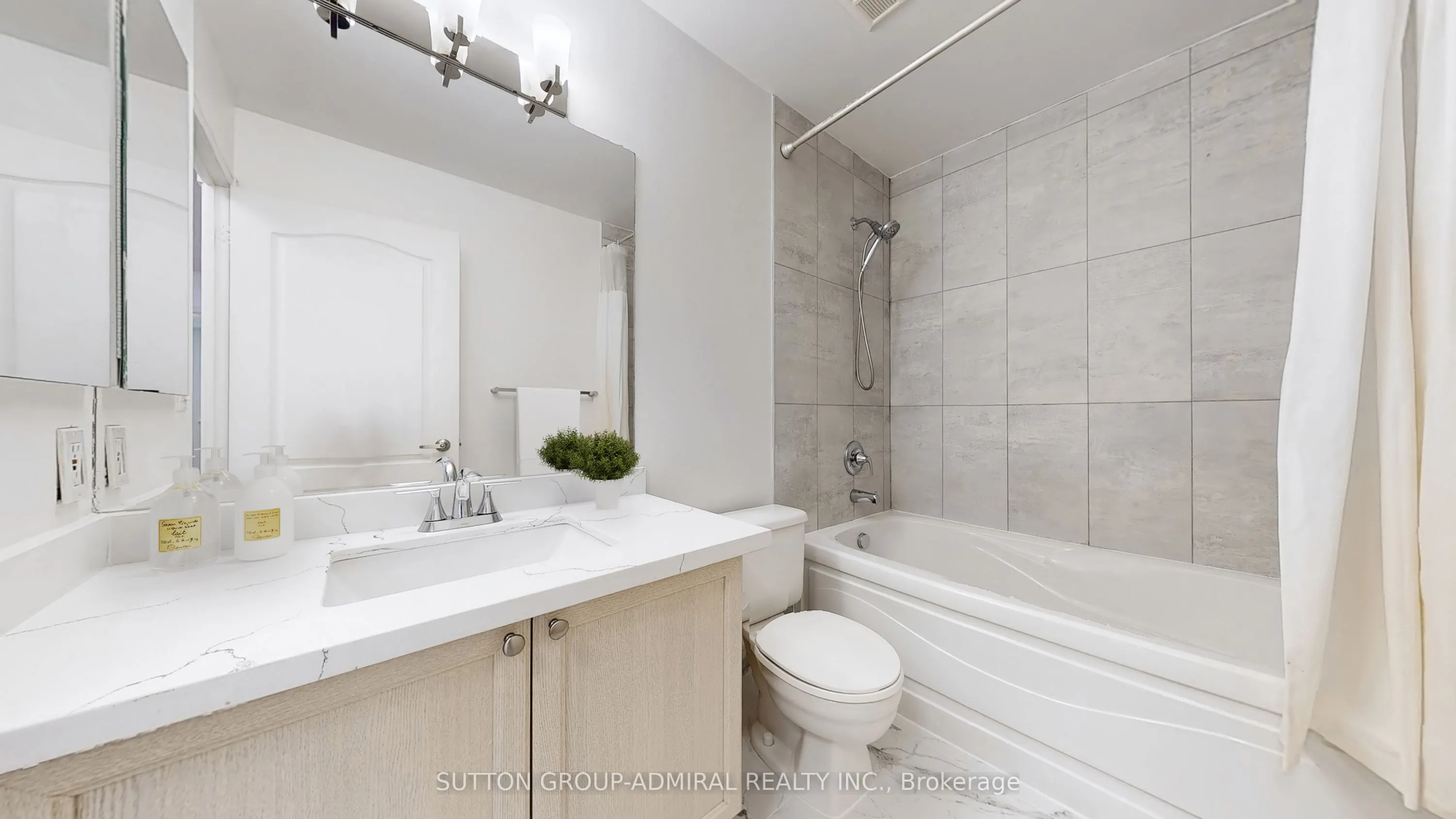 103 Grandview Way, #3