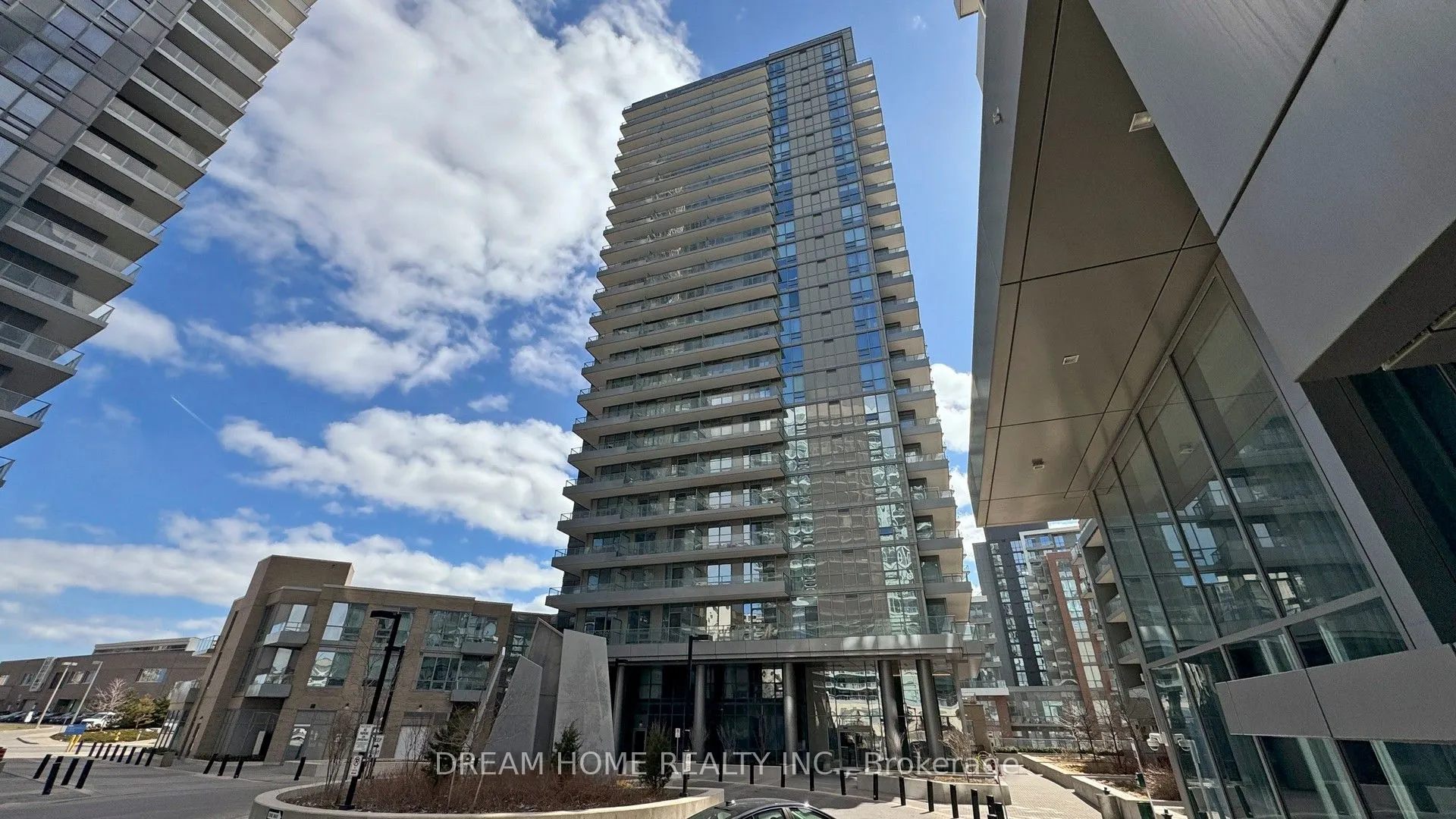 50 Forest Manor Road, #1401