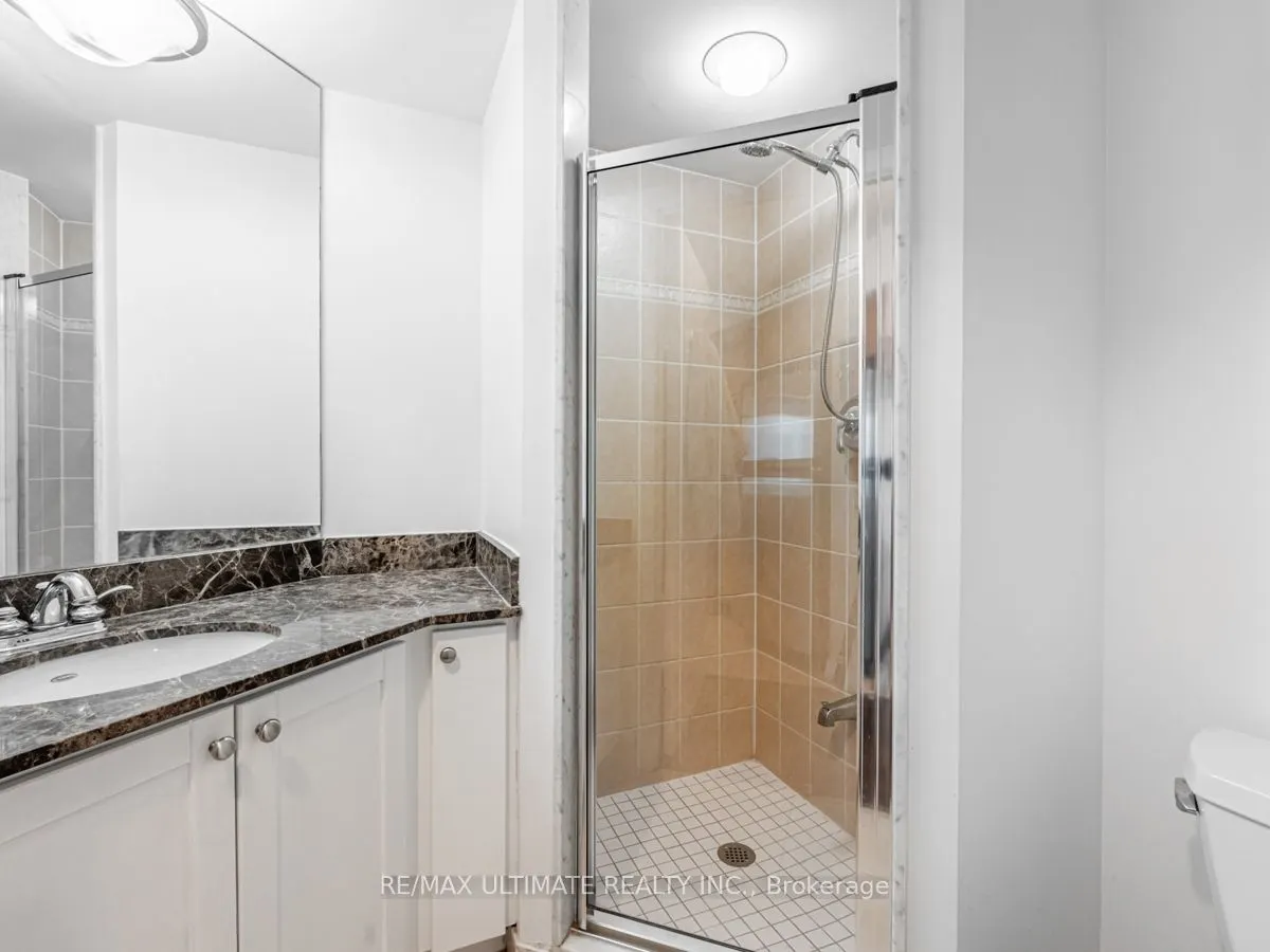 231 Fort York Boulevard, #1911