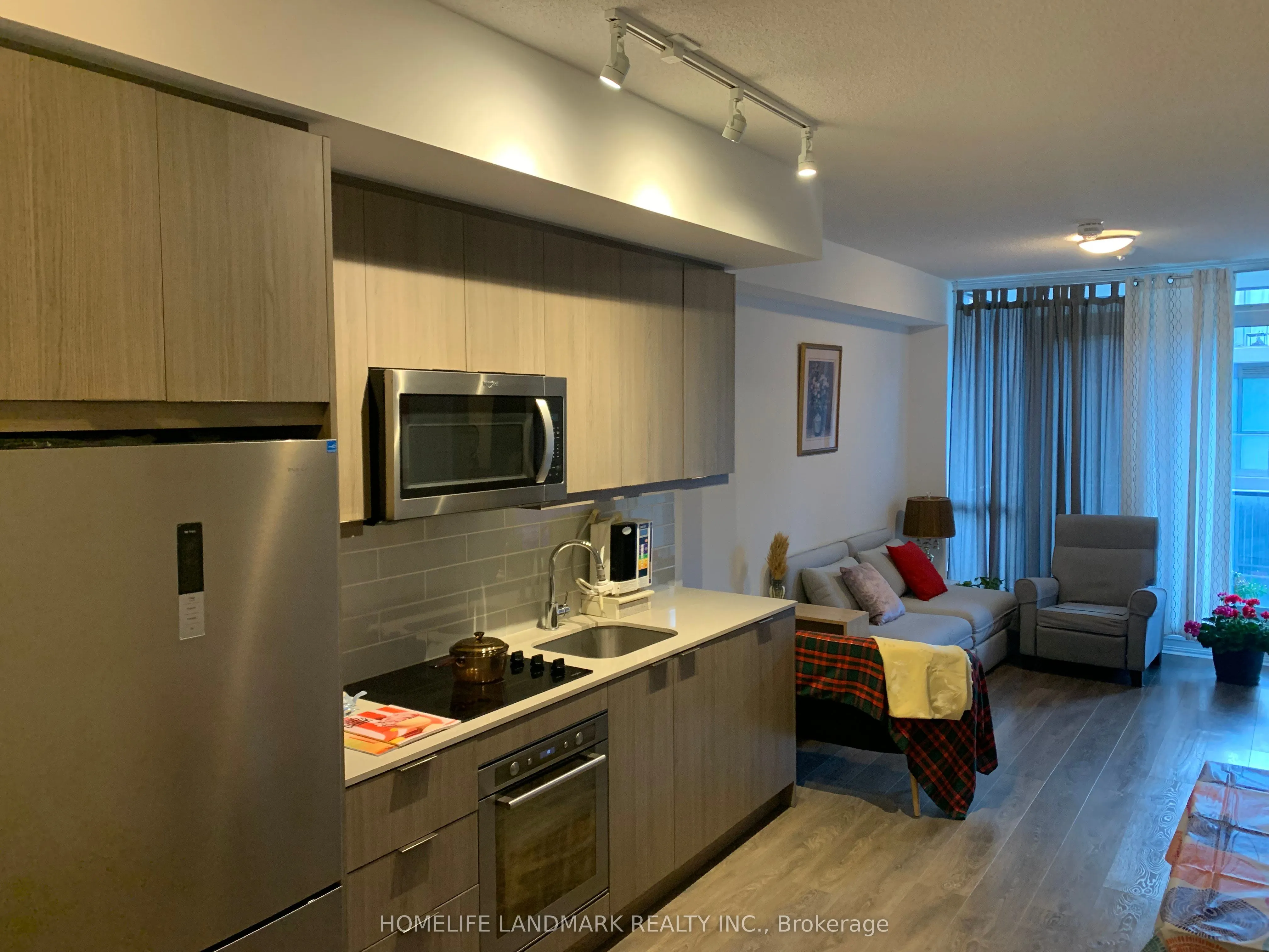 38 Forest Manor Road, #411
