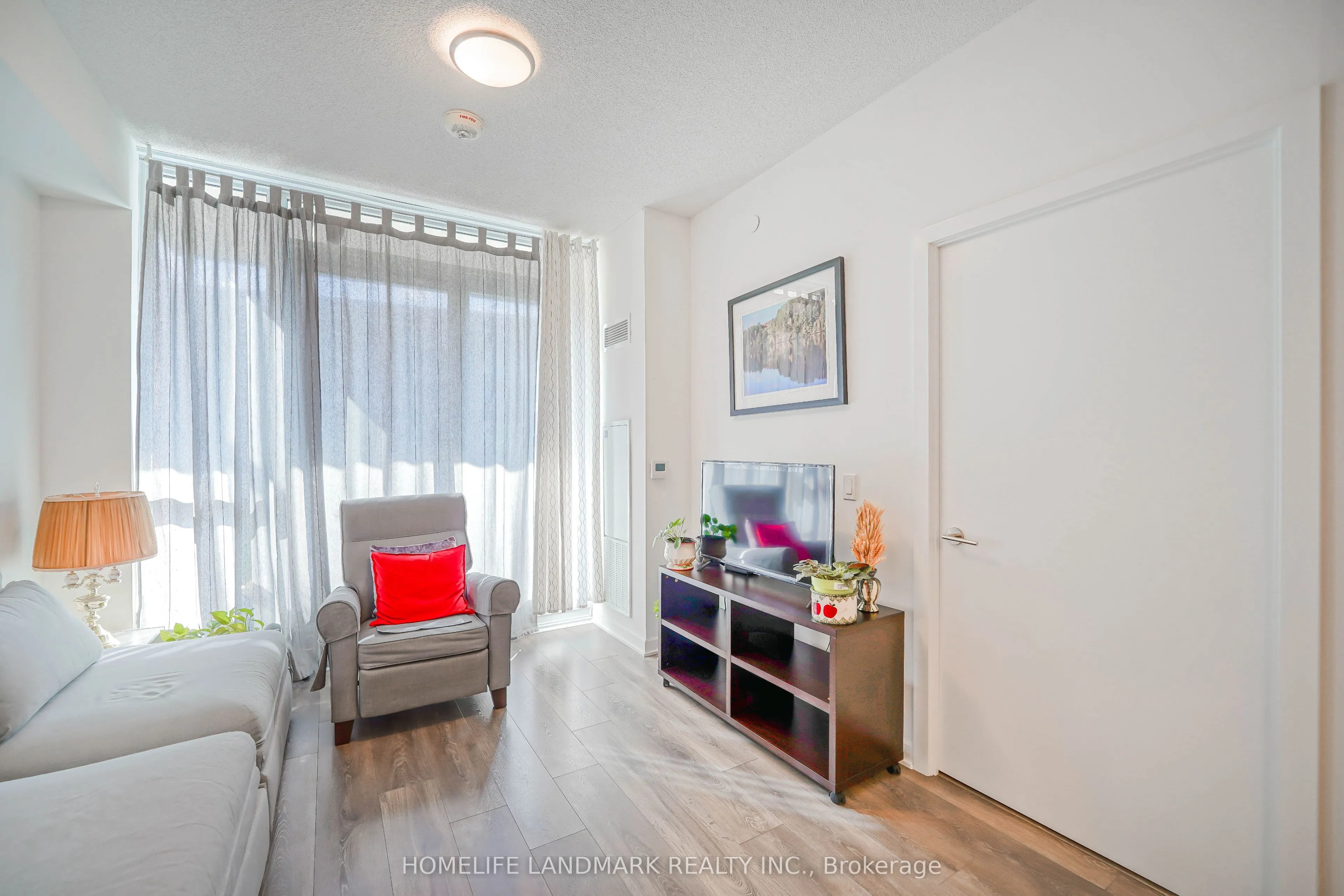 38 Forest Manor Road, #411