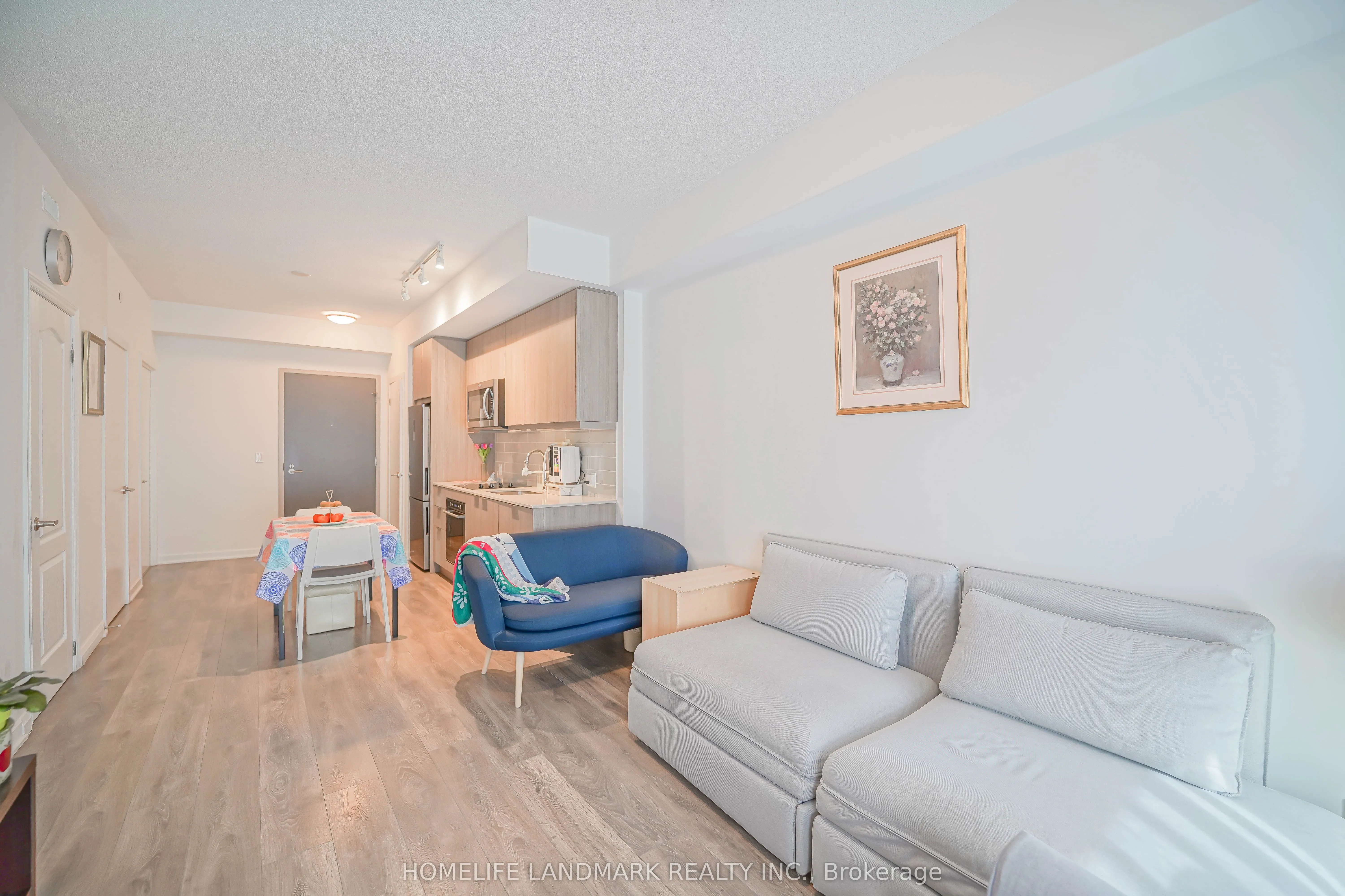38 Forest Manor Road, #411