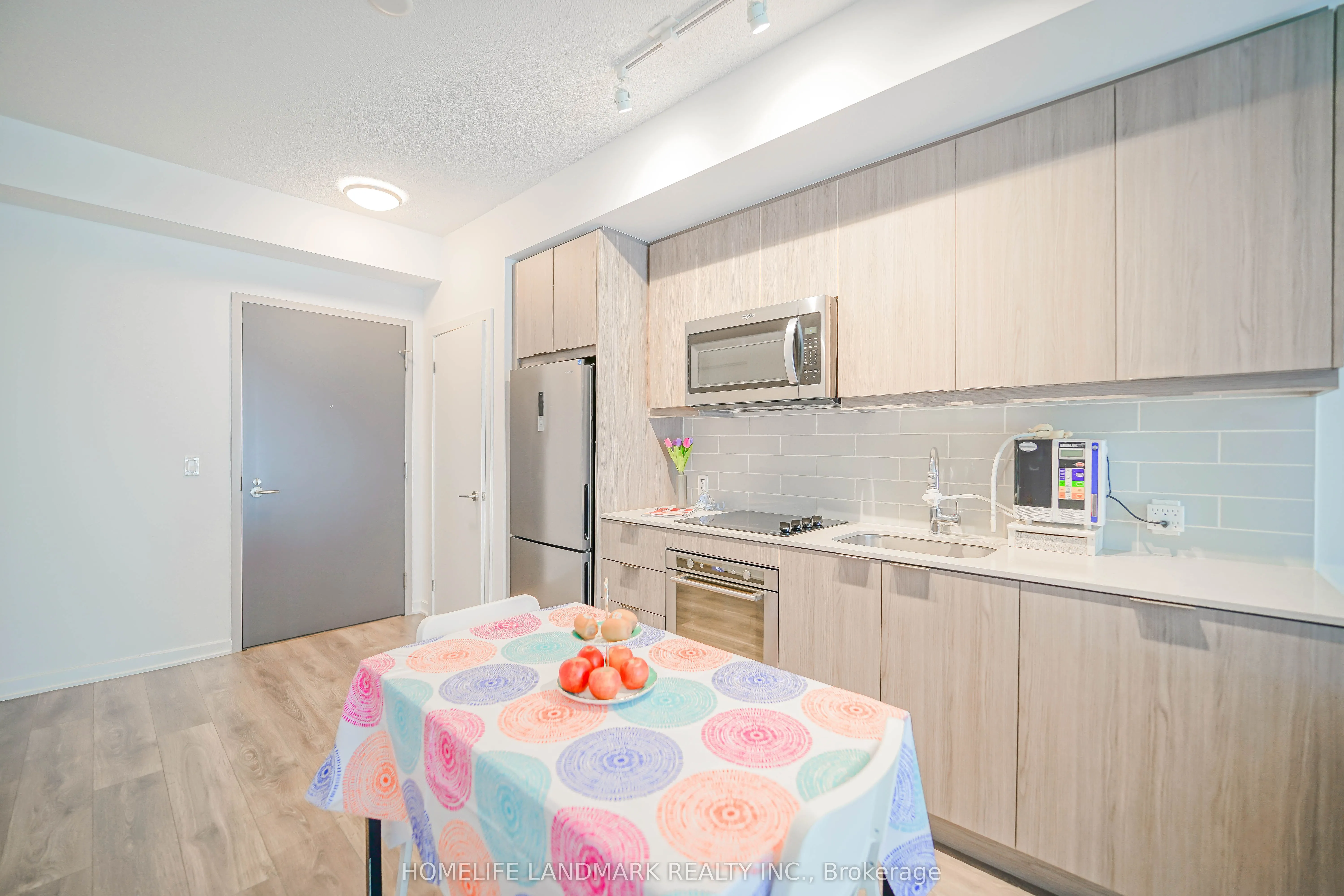 38 Forest Manor Road, #411