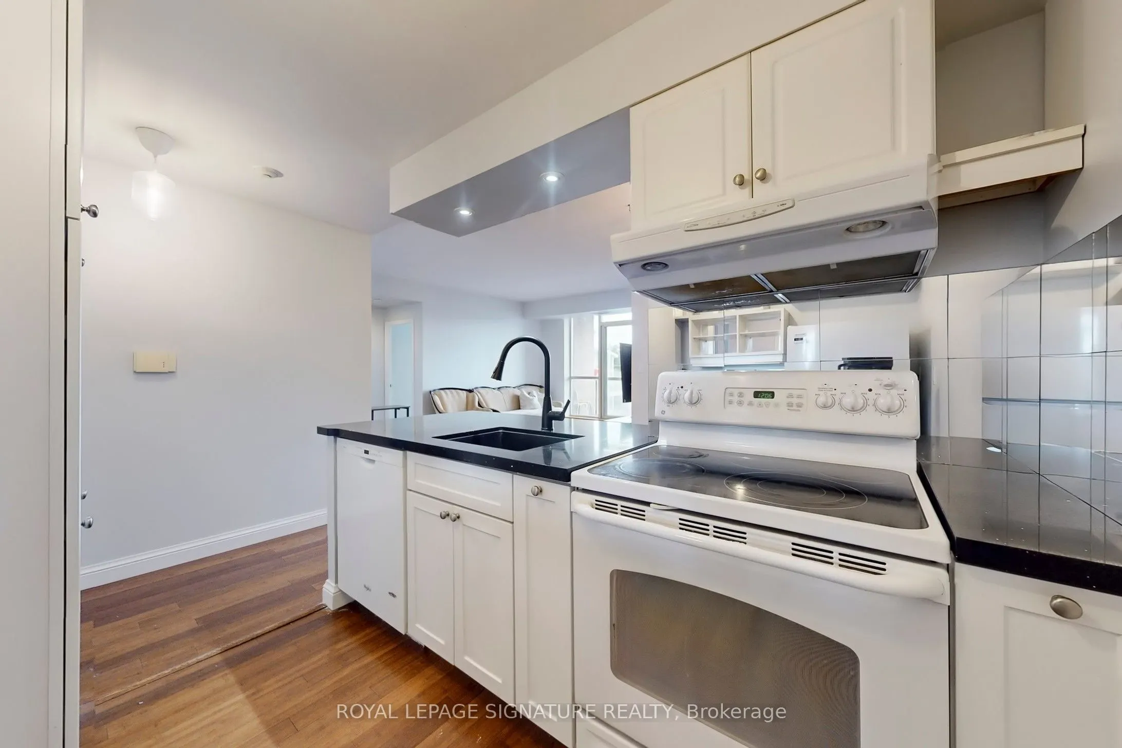 1750 Bayview Avenue, #310
