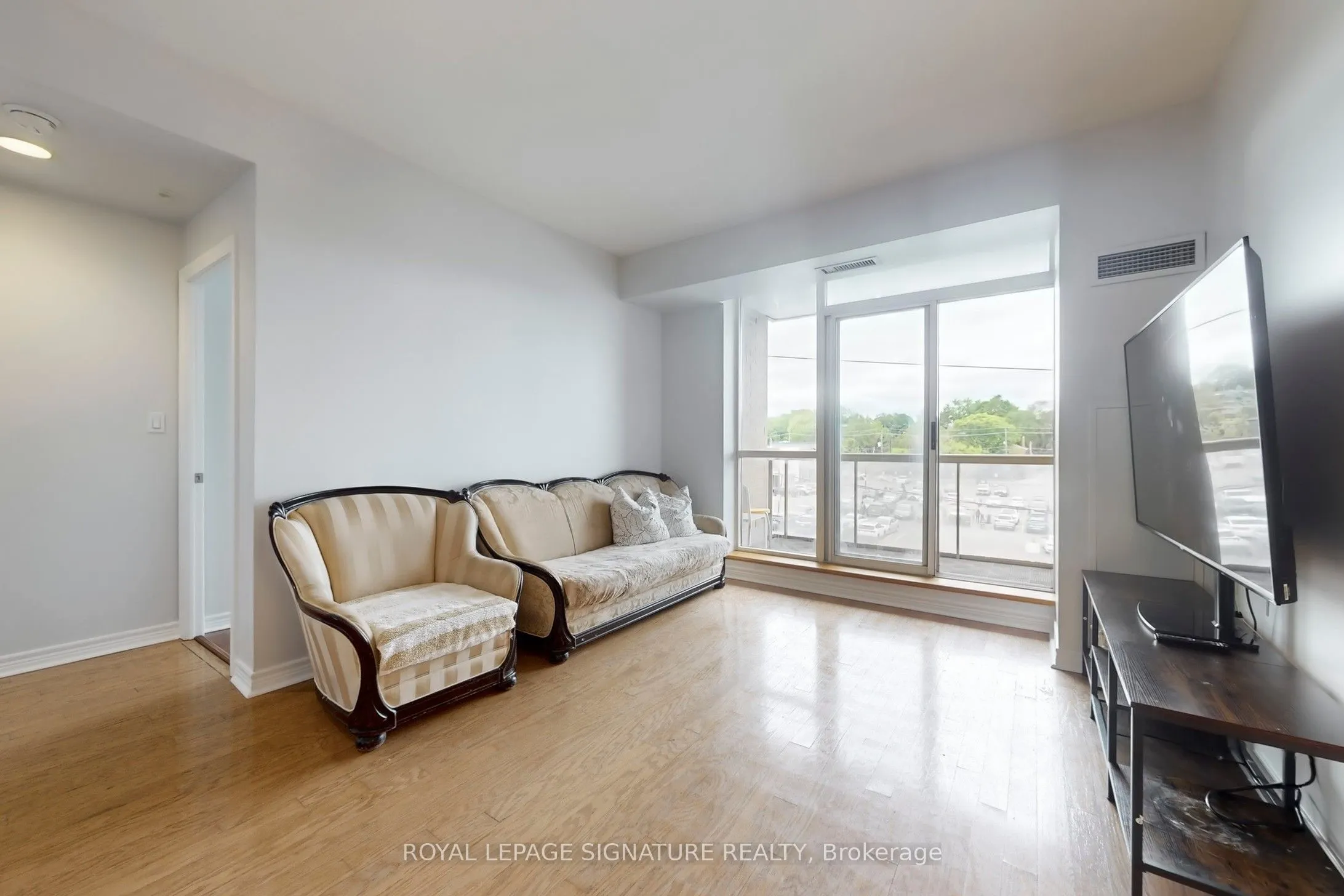 1750 Bayview Avenue, #310