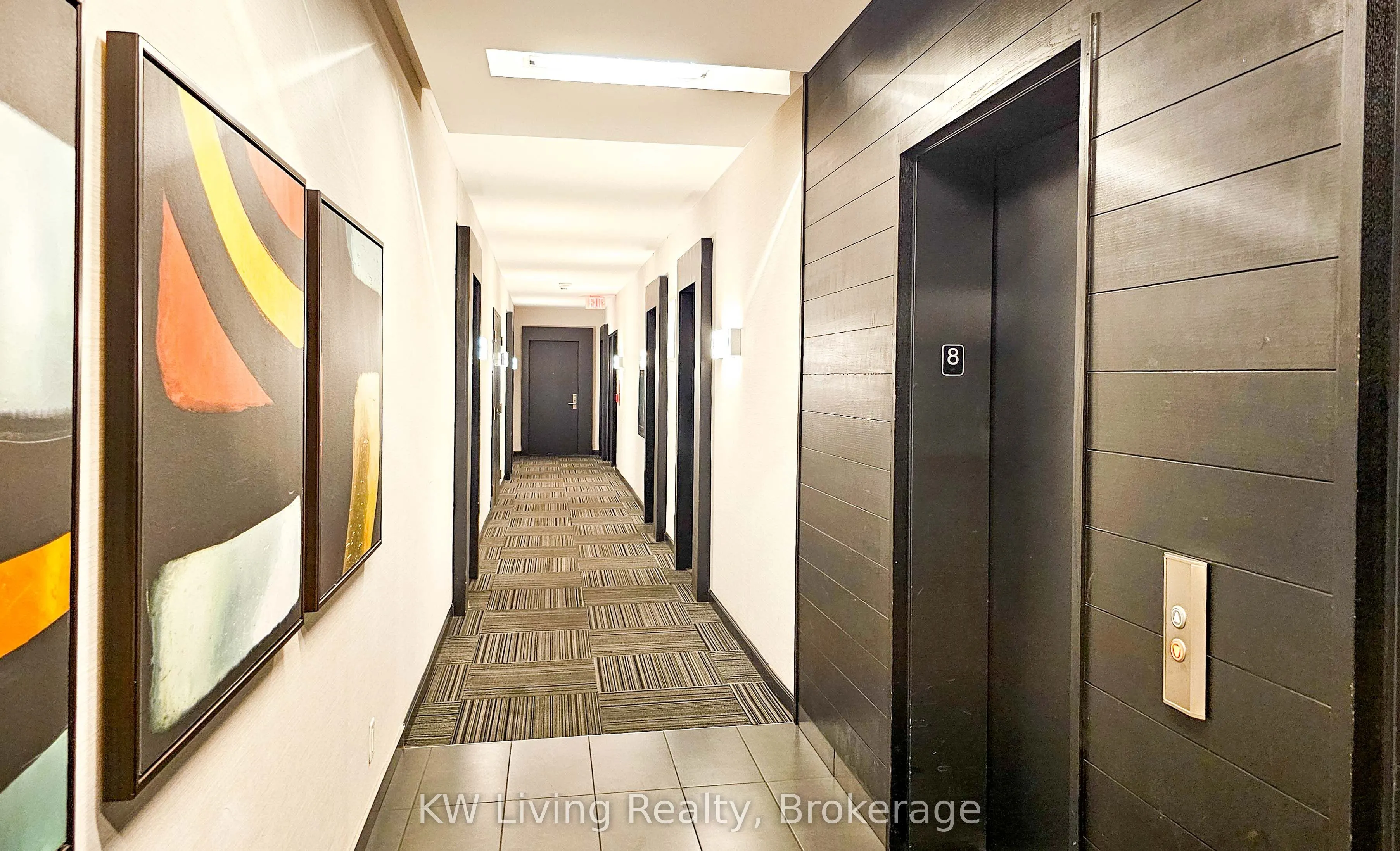 478 King Street W, #814