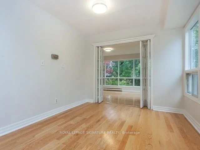 21 Addison Crescent
