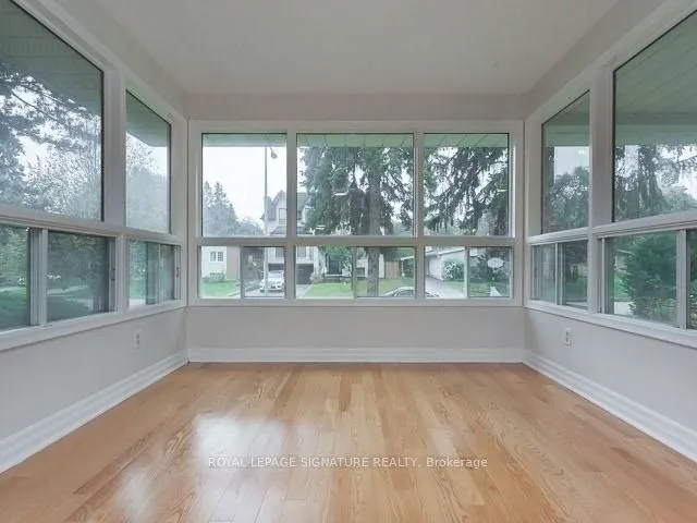 21 Addison Crescent