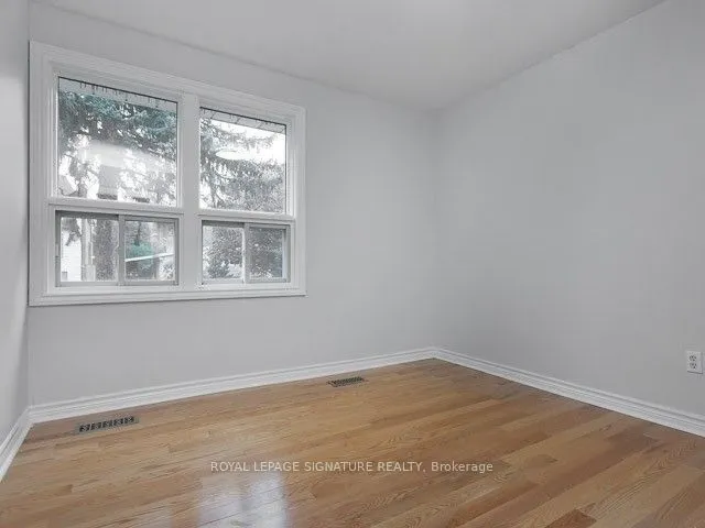 21 Addison Crescent